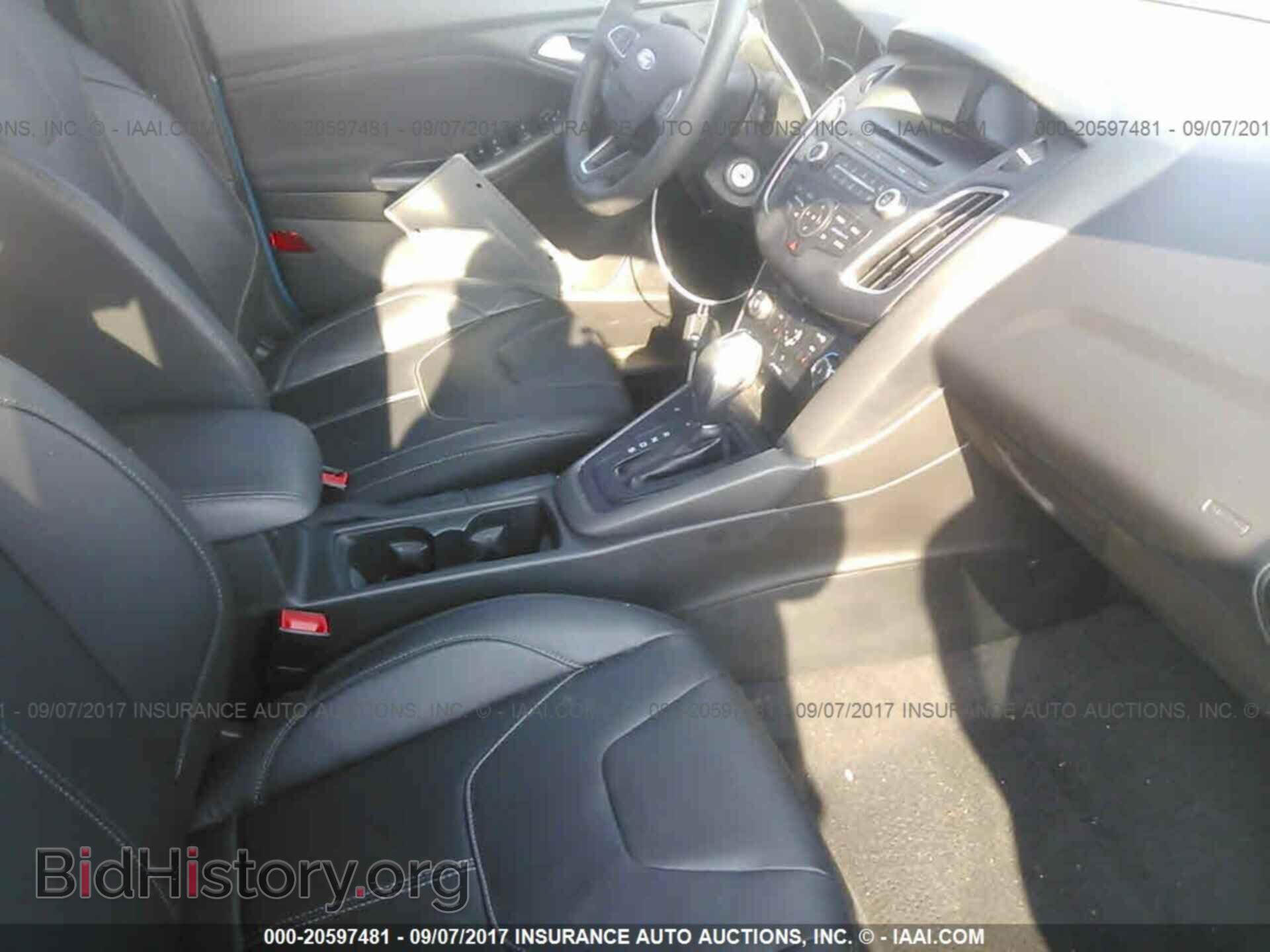 2016 Ford Focus - VIN: 1FADP3F24GL318984 - Фото 5