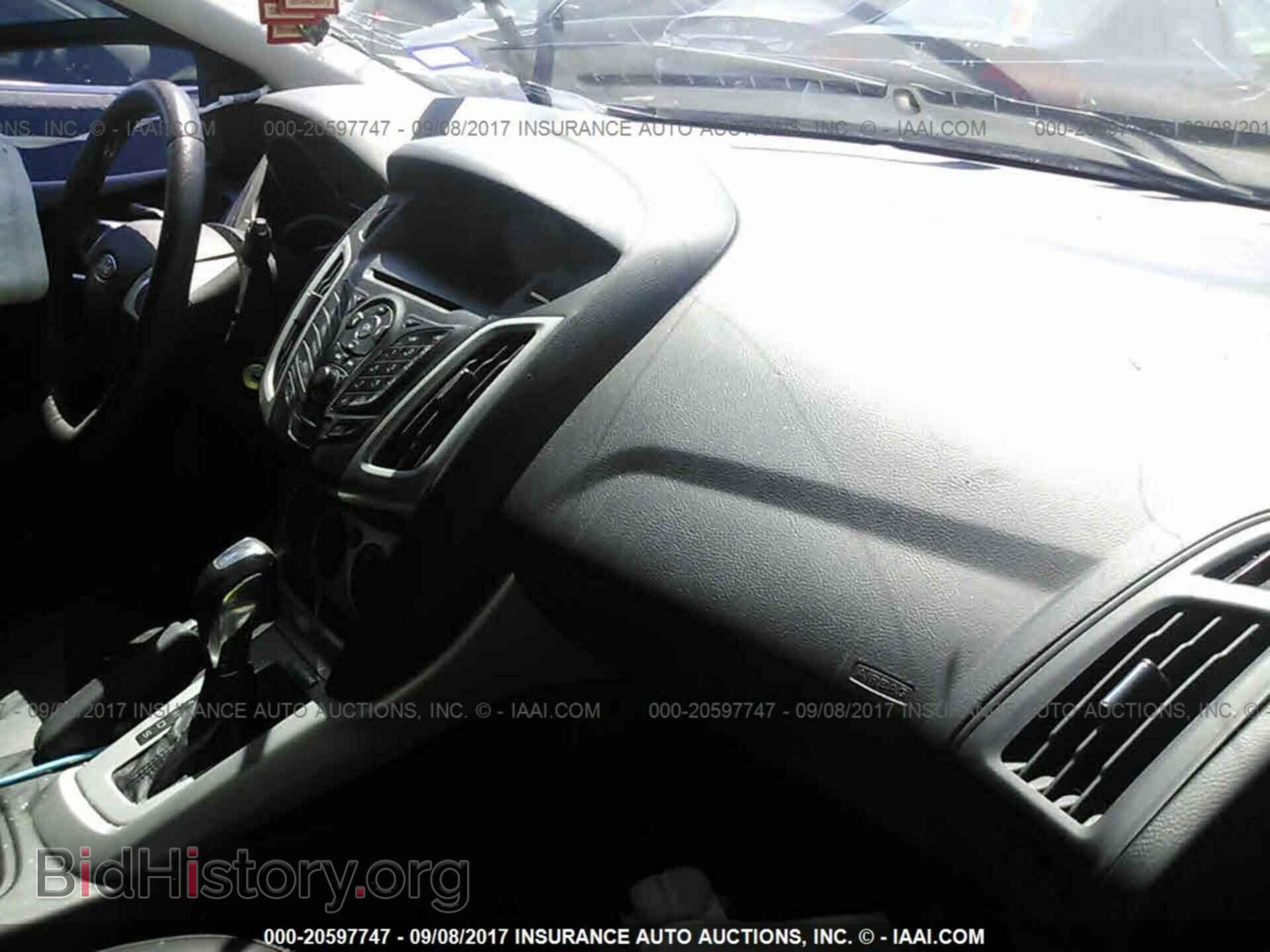 2014 Ford Focus - VIN: 1FADP3K29EL208015 - Фото 5