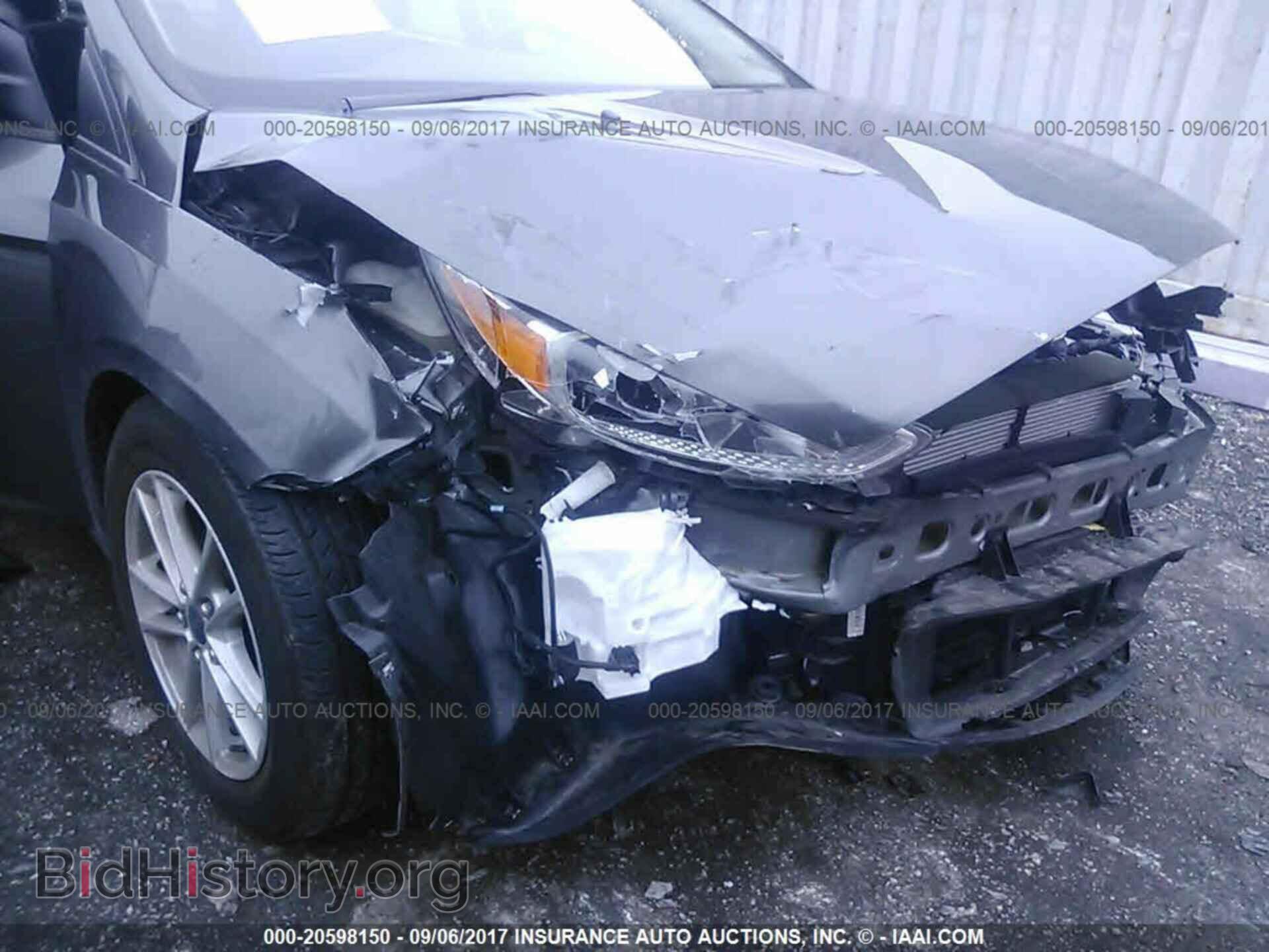 2015 Ford Focus - VIN: 1FADP3F28FL226937 - Photo 6