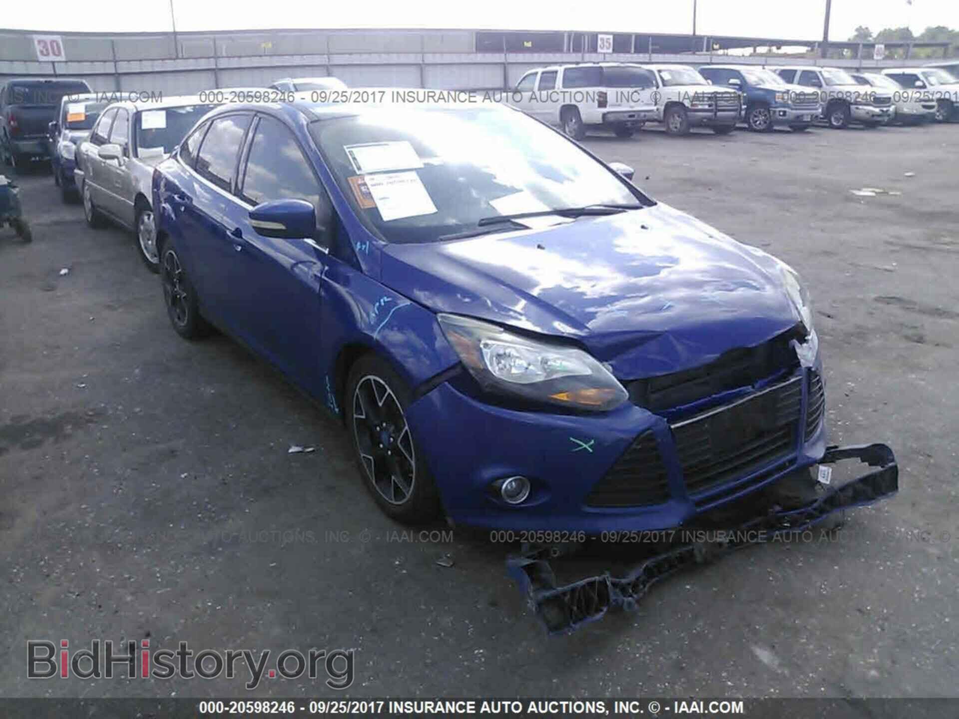 Photo 1FAHP3J26CL282878 - Ford Focus 2012