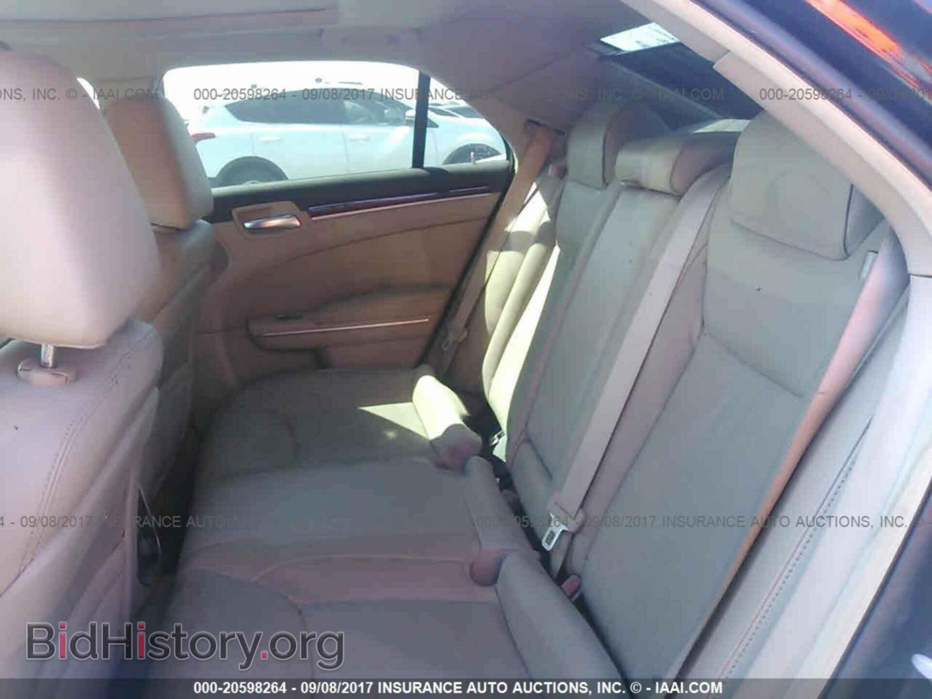 2011 Chrysler 300c - VIN: 2C3CA6CT9BH522843 - Фото 8