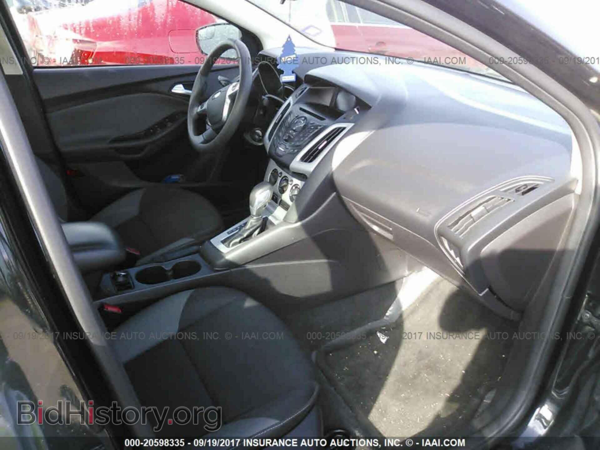2014 Ford Focus - VIN: 1FADP3F21EL421244 - Фото 5