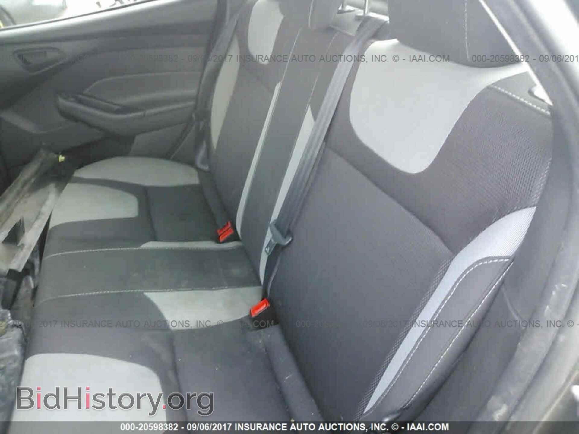 2012 Ford Focus - VIN: 1FAHP3F22CL282661 - Photo 8