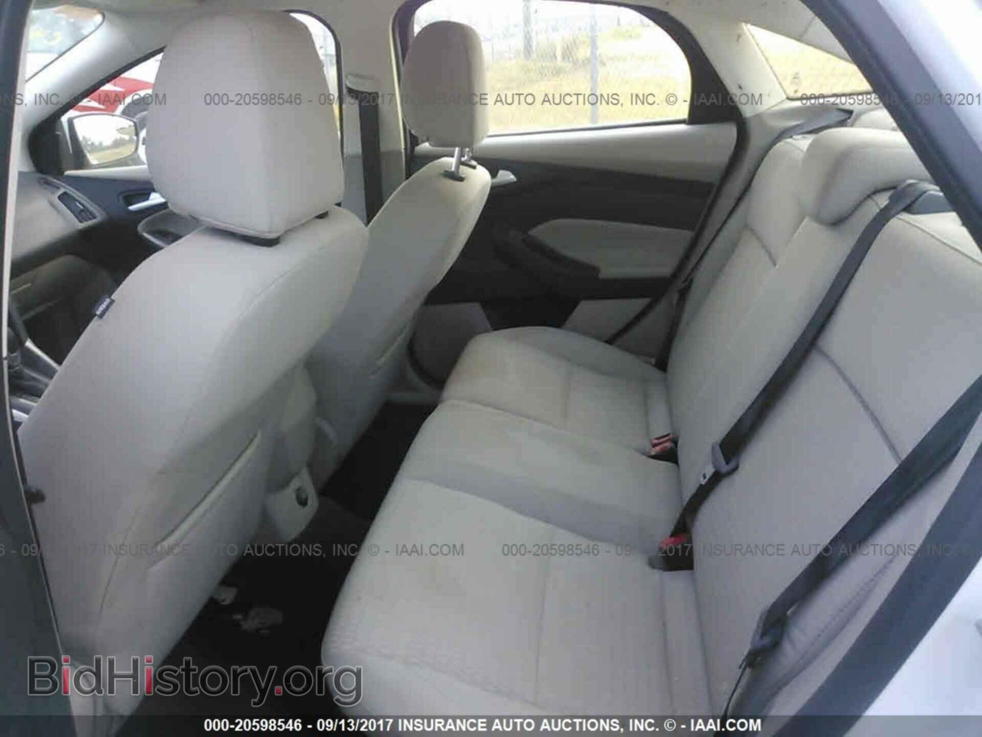 2012 Ford Focus - VIN: 1FAHP3H28CL397486 - Фото 8