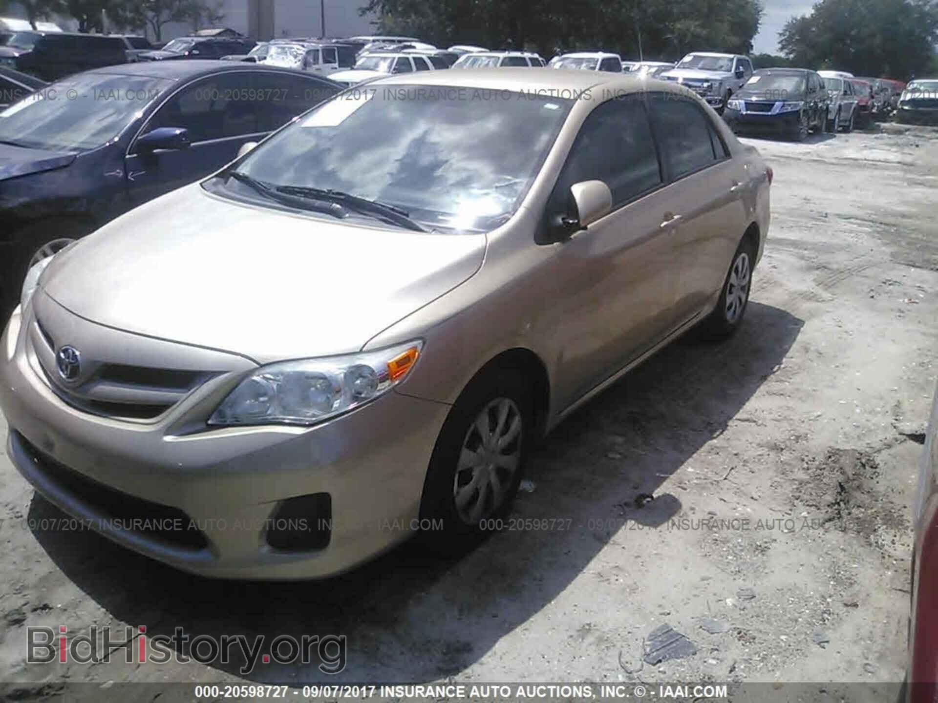 2011 Toyota Corolla - VIN: JTDBU4EE3B9148358 - Фото 2