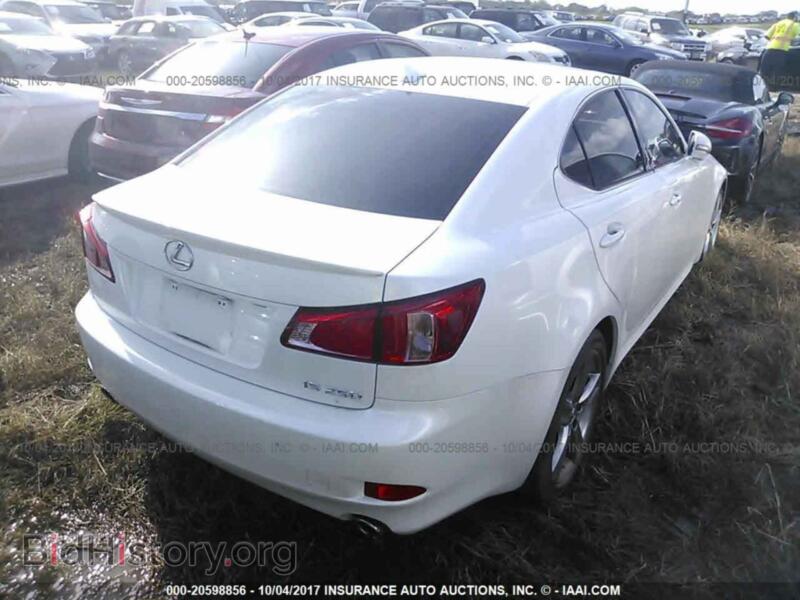 2011 Lexus IS (VIN JTHBF5C29B5154194) — фото 4 из 10