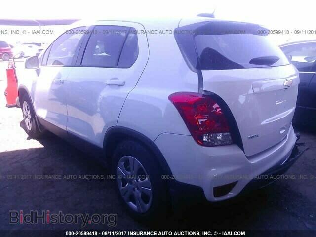 2017 Chevrolet Trax - VIN: 3GNCJKSB3HL261925 - Photo 3