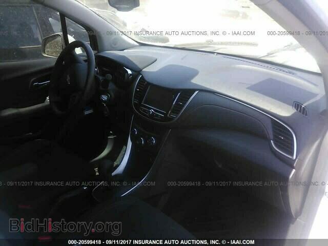 2017 Chevrolet Trax - VIN: 3GNCJKSB3HL261925 - Photo 5