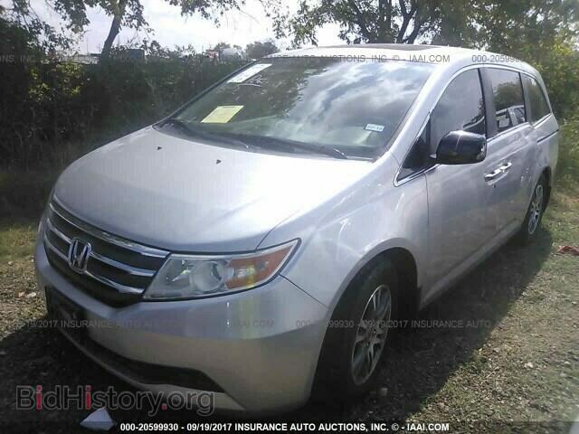 2013 Honda Odyssey - VIN: 5FNRL5H68DB078764 - Фото 2