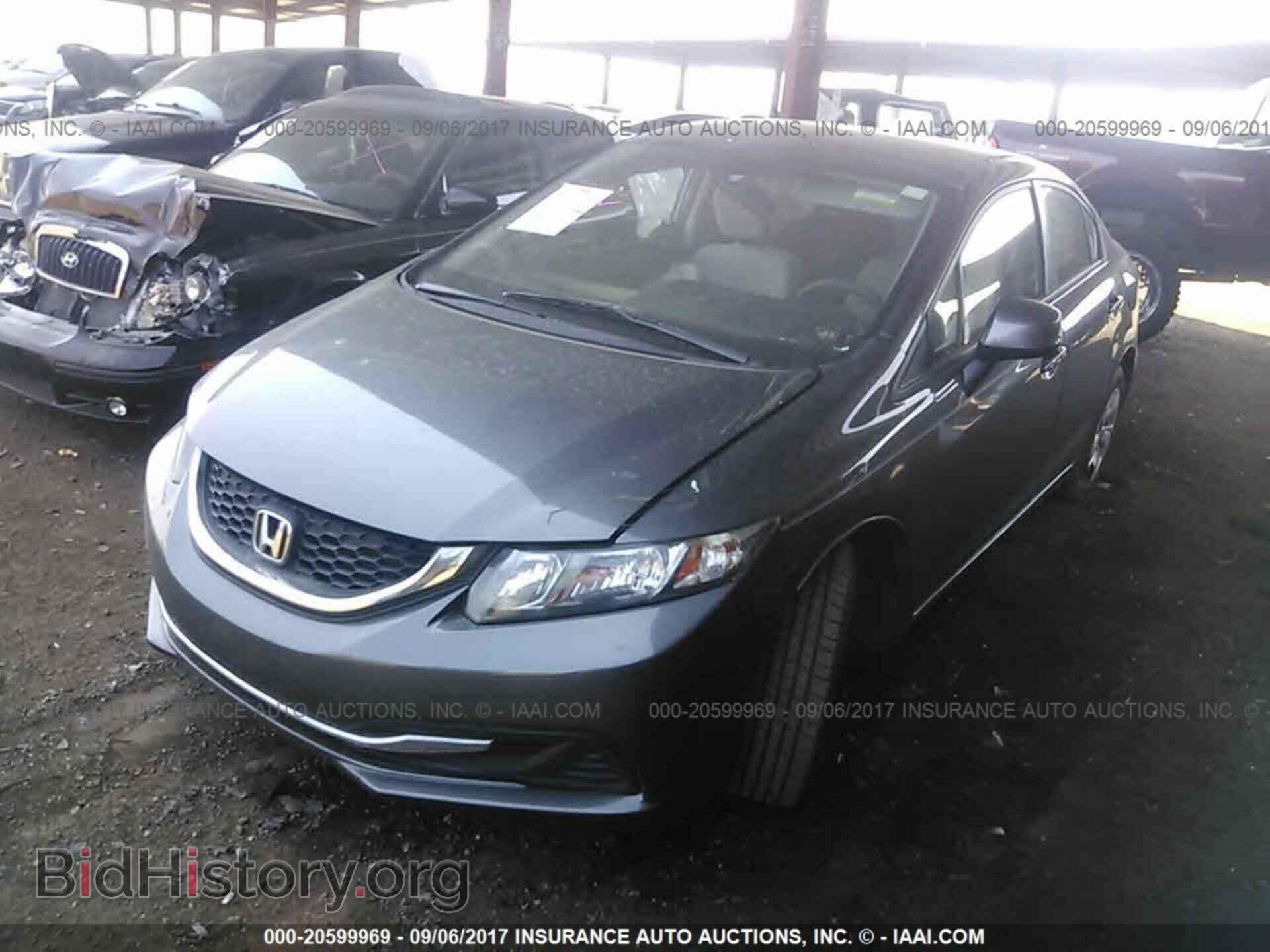 2013 Honda Civic - VIN: 19XFB2F5XDE007084 - Фото 2