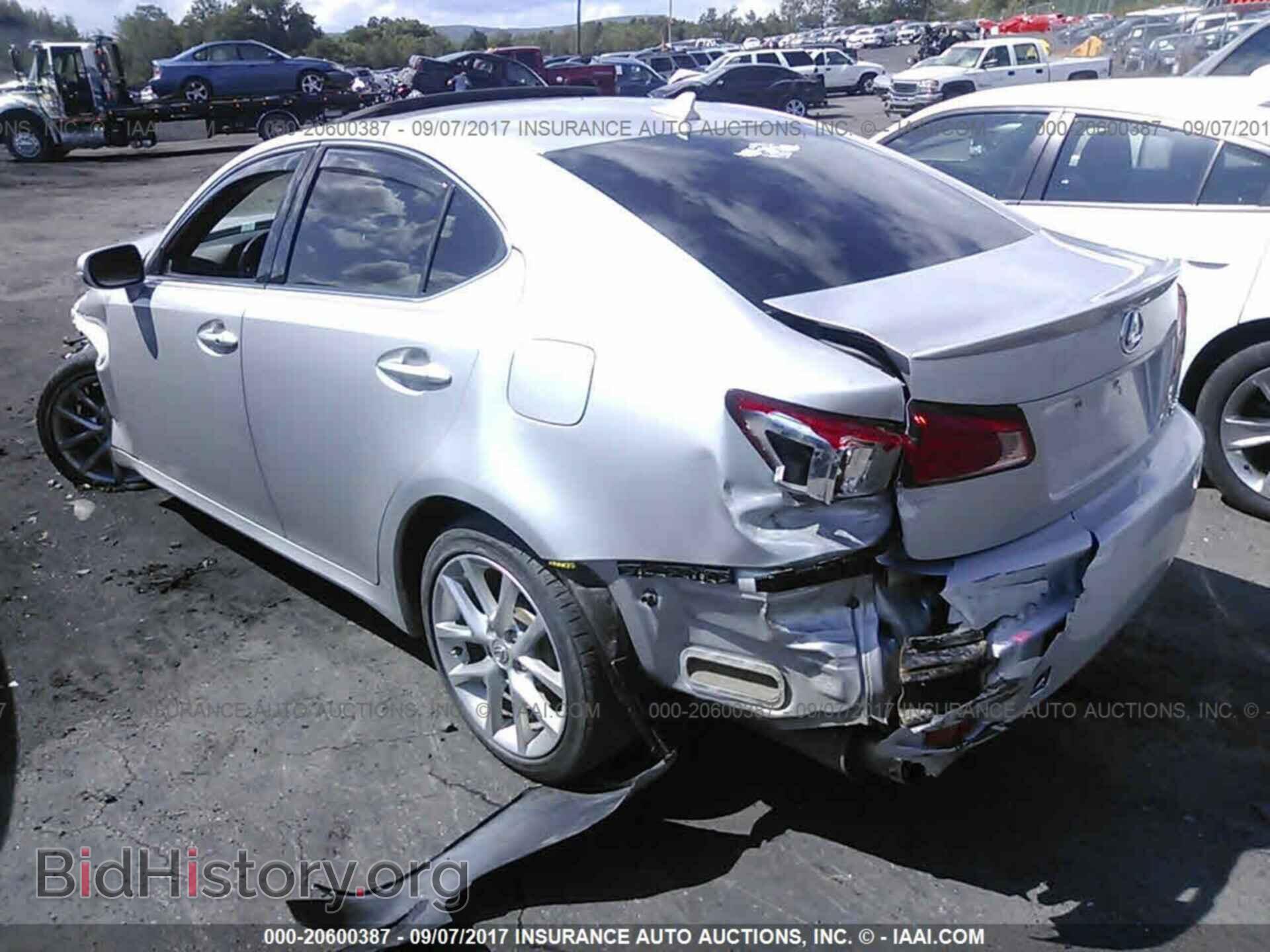 2011 Lexus Is - VIN: JTHCF5C20B5049712 - Фото 3