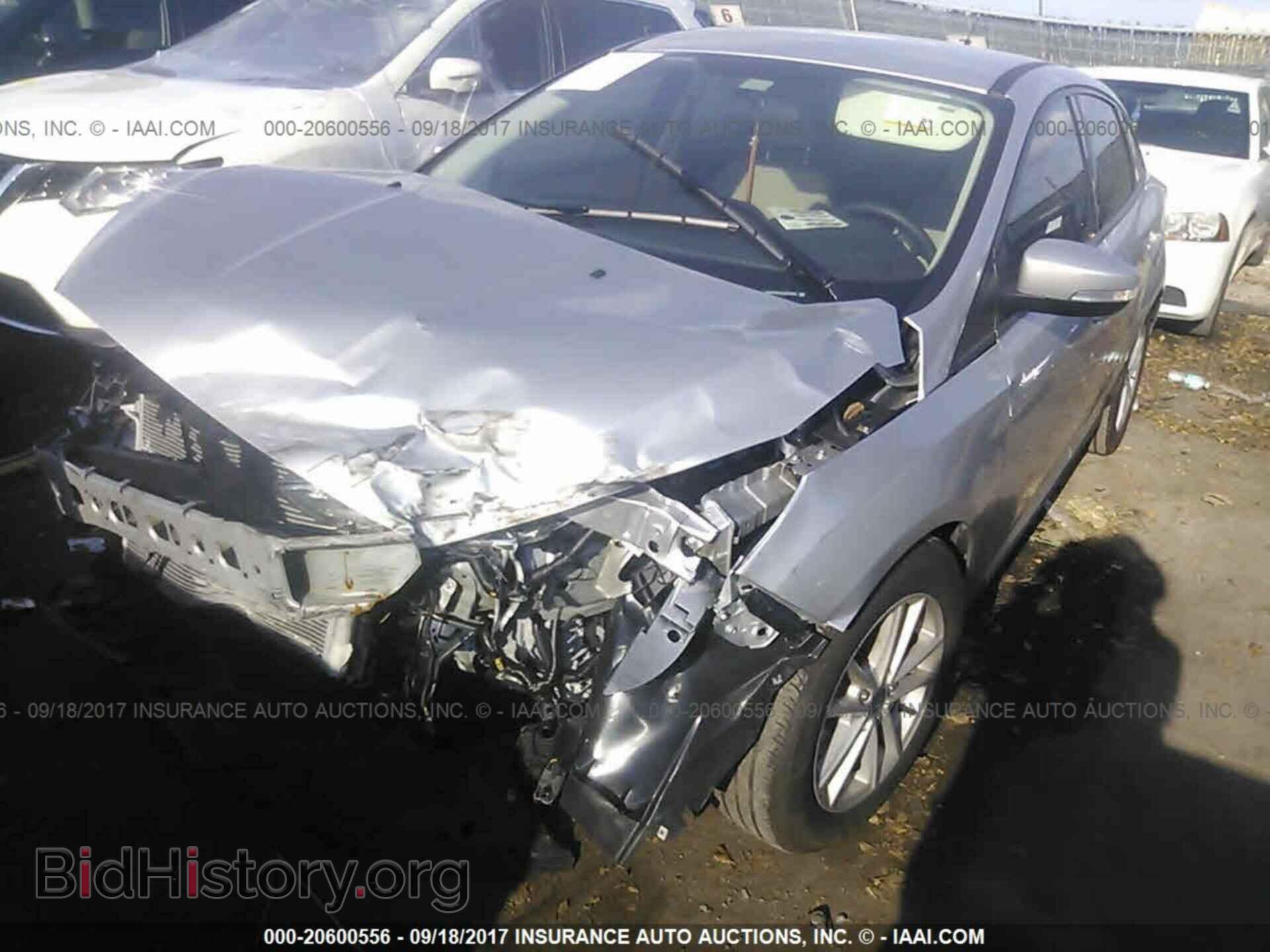 2017 Ford Focus - VIN: 1FADP3F23HL274994 - Photo 2