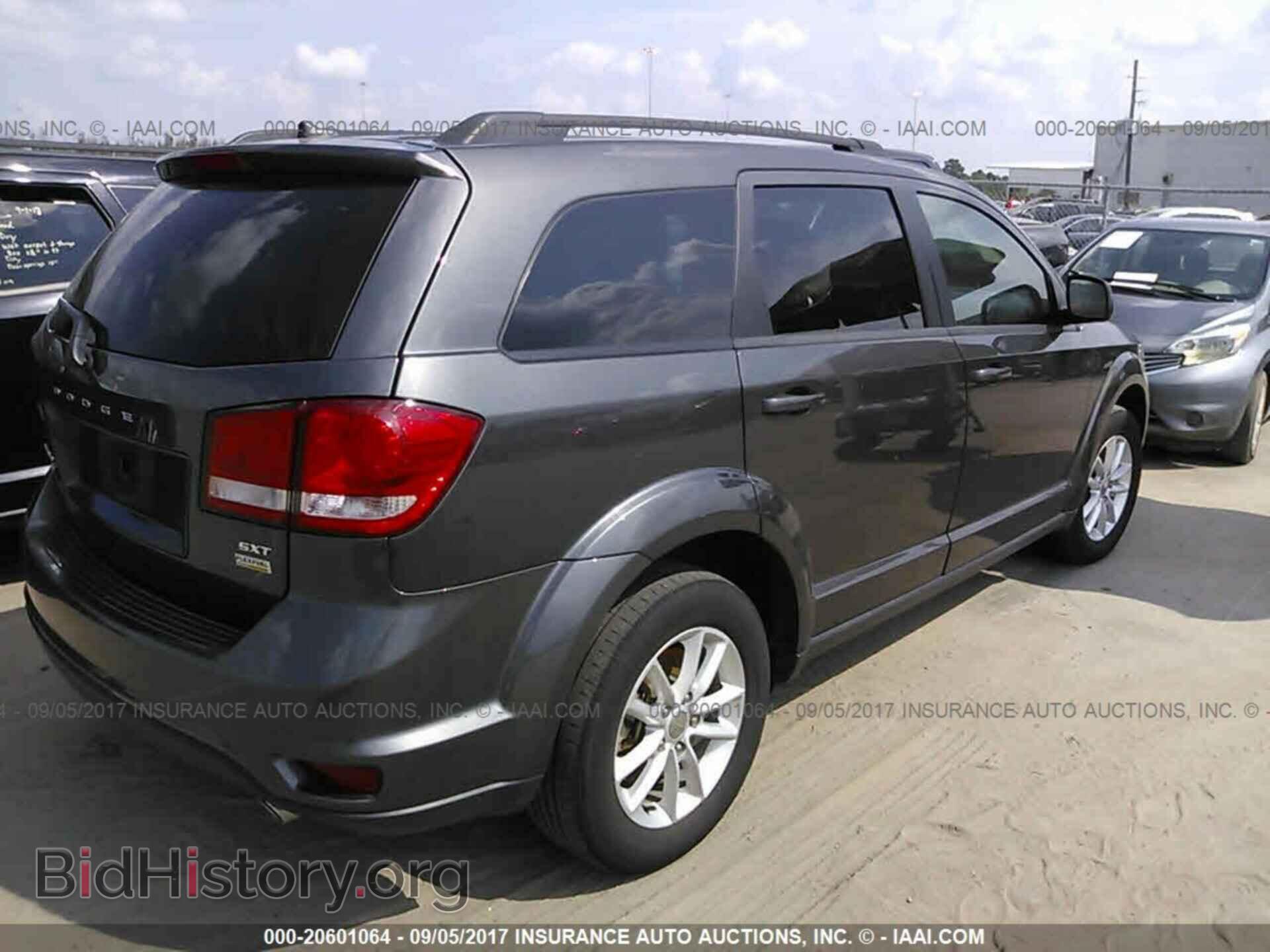 2017 Dodge Journey - VIN: 3C4PDCBG6HT530664 - Photo 4