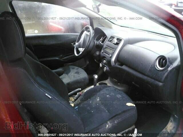 2014 Nissan Versa note - VIN: 3N1CE2CP3EL363330 - Фото 5