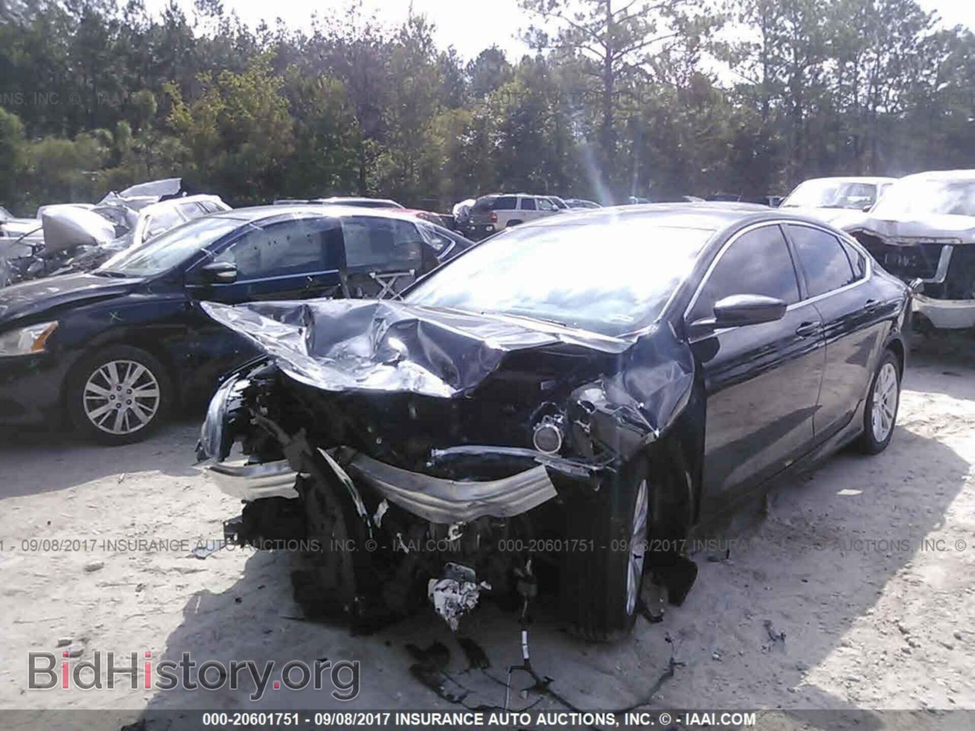 2015 Chrysler 200 - VIN: 1C3CCCAB2FN666069 - Photo 6