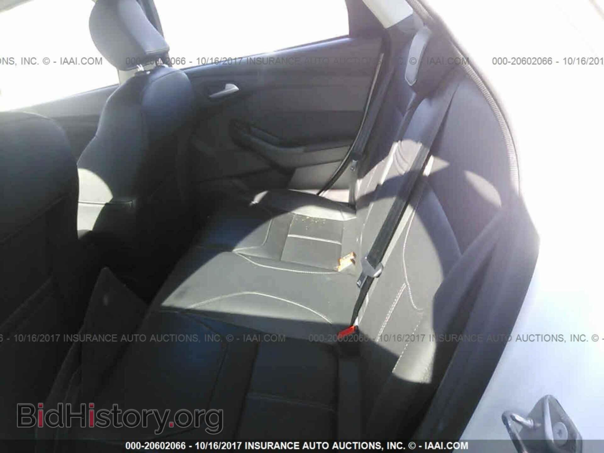 2015 Ford Focus - VIN: 1FADP3F24FL331037 - Photo 8