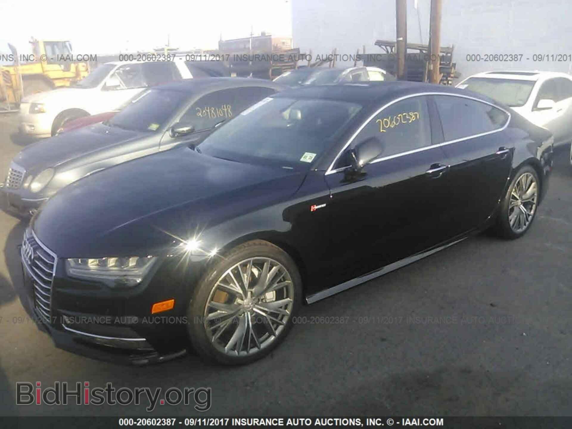2016 Audi A7 - VIN: WAUWGAFC9GN004118 - Фото 2
