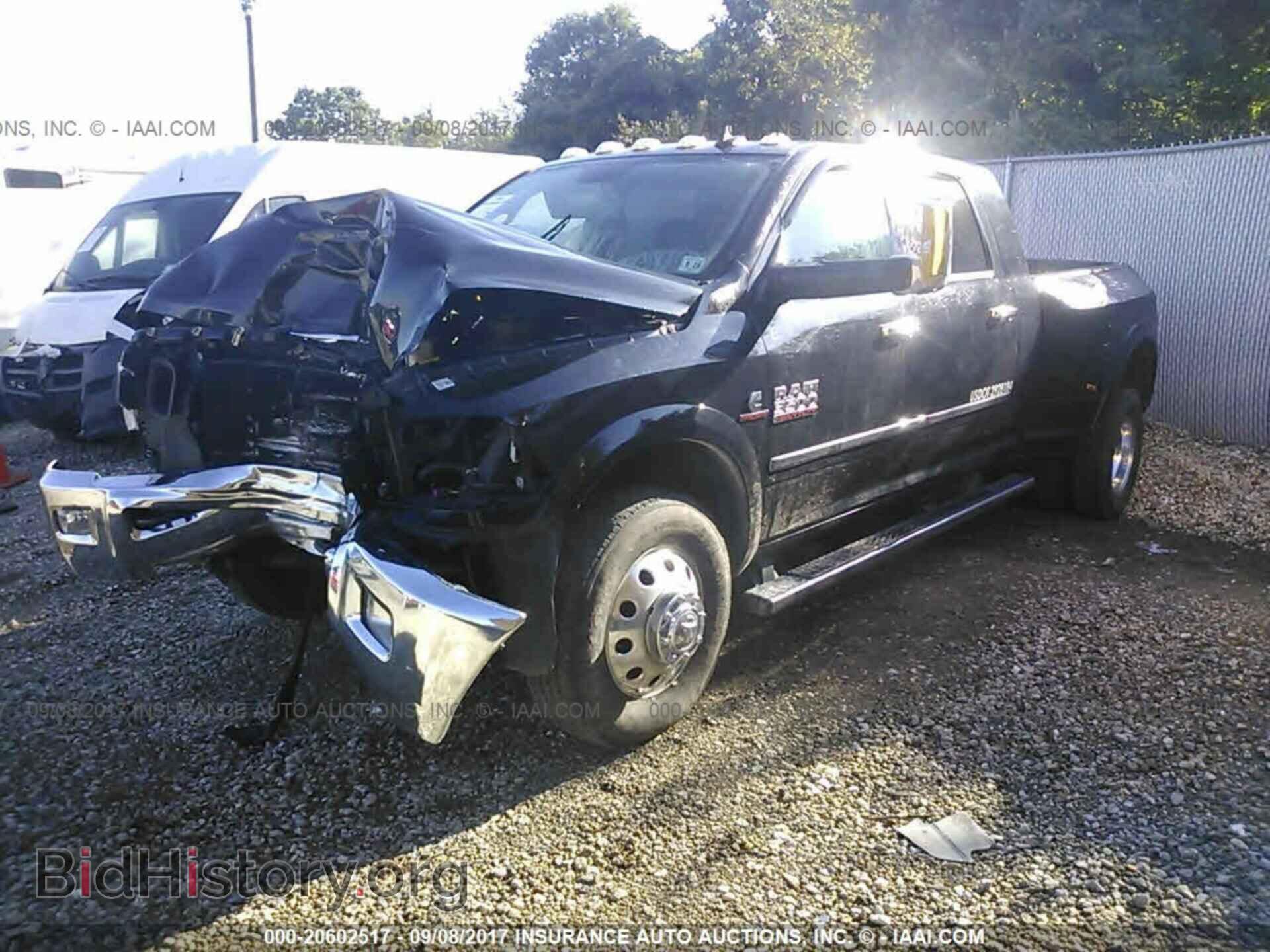 2014 Ram 3500 - VIN: 3C63RRNL4EG306588 - Фото 2