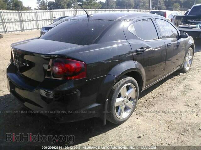 2011 Dodge Avenger - VIN: 1B3BD2FG3BN621608 - Фото 4