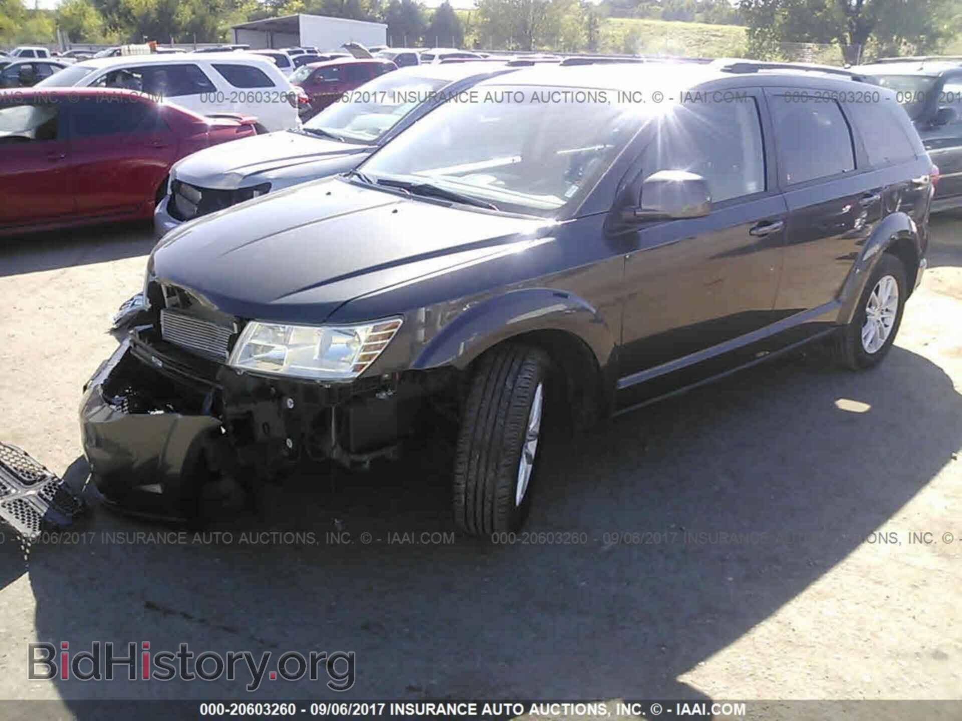 2016 Dodge Journey - VIN: 3C4PDCBGXGT224596 - Photo 2