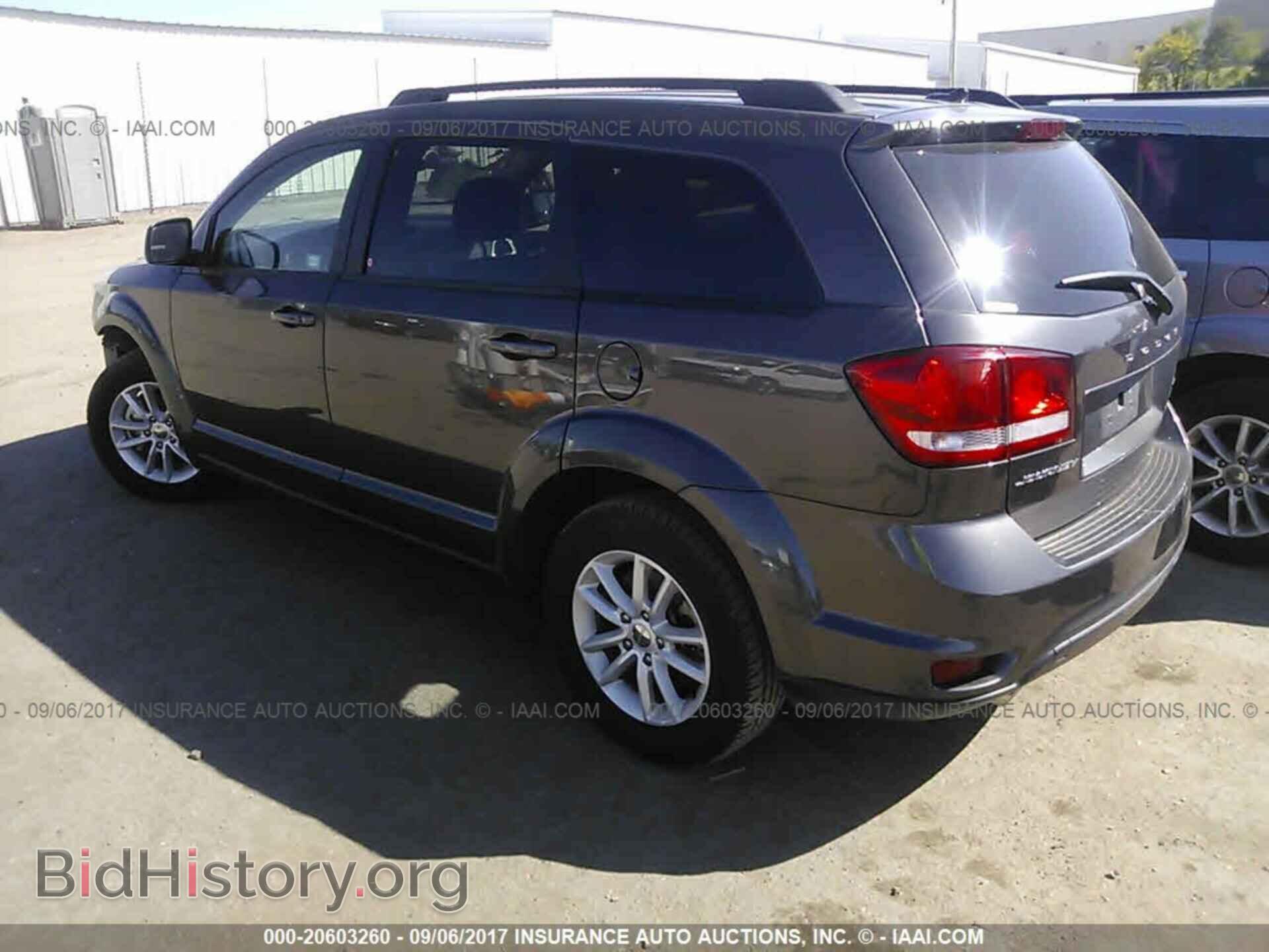 2016 Dodge Journey - VIN: 3C4PDCBGXGT224596 - Photo 3