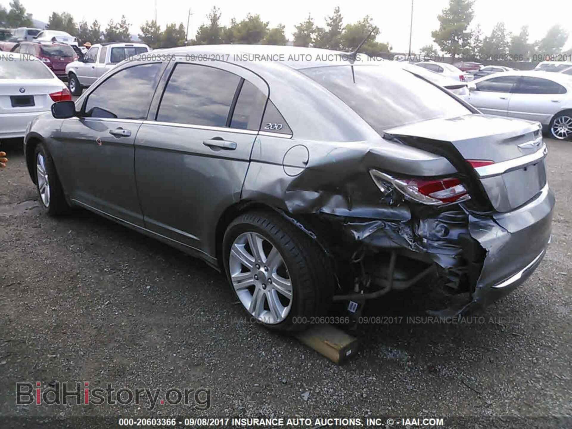 2012 Chrysler 200 - VIN: 1C3CCBAB2CN318620 - Фото 3