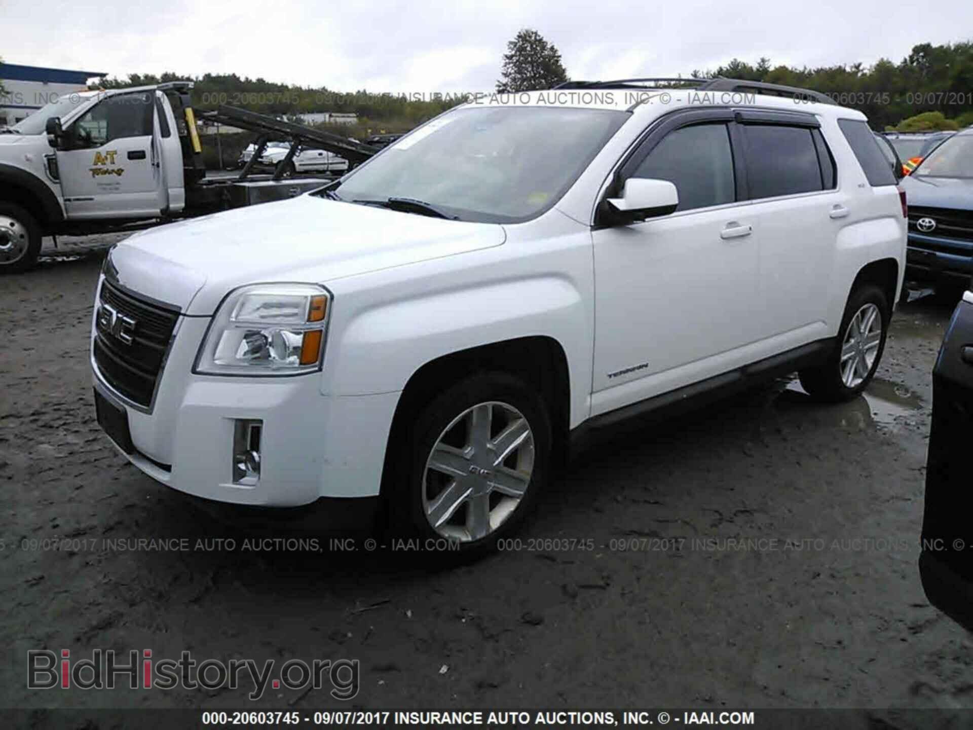 2011 Gmc Terrain - VIN: 2CTFLVECXB6341261 - Photo 2