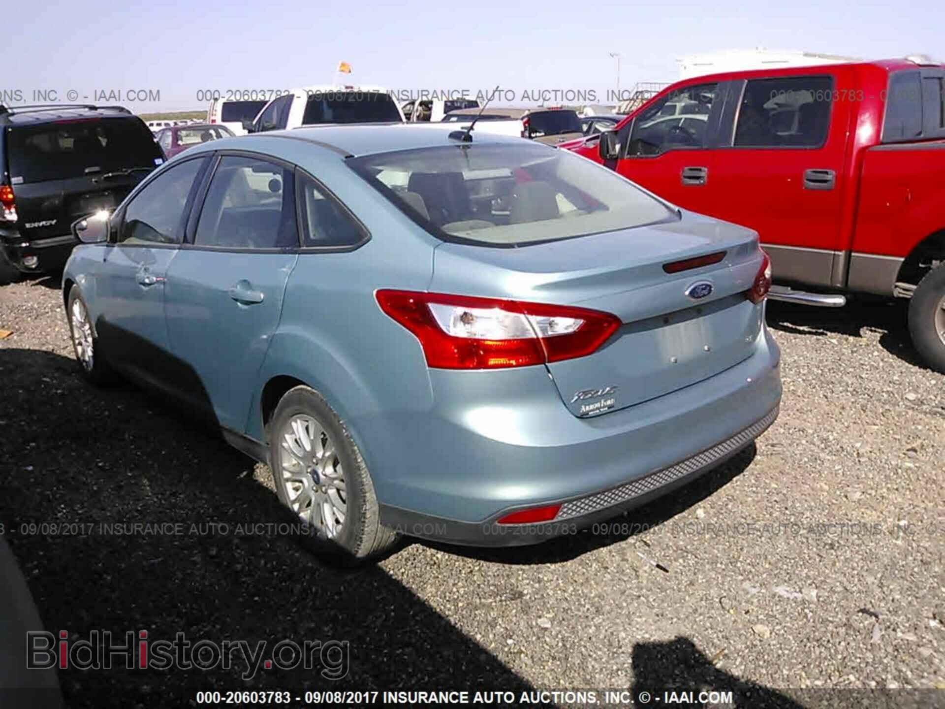 2012 Ford Focus - VIN: 1FAHP3F24CL178267 - Фото 3