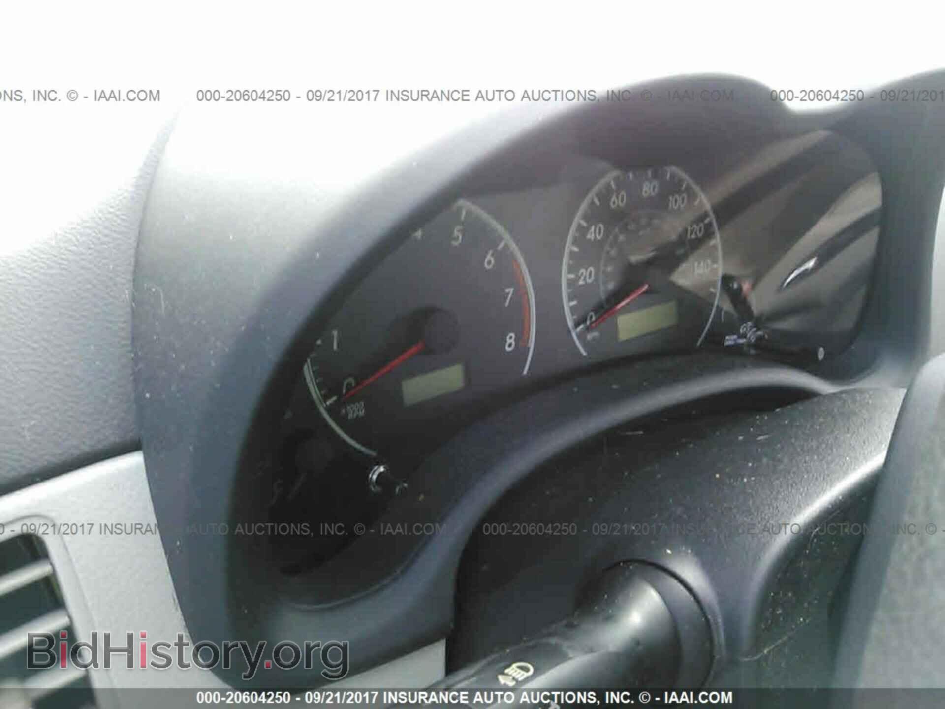 2011 Toyota Corolla - VIN: 2T1BU4EE9BC573772 - Photo 7