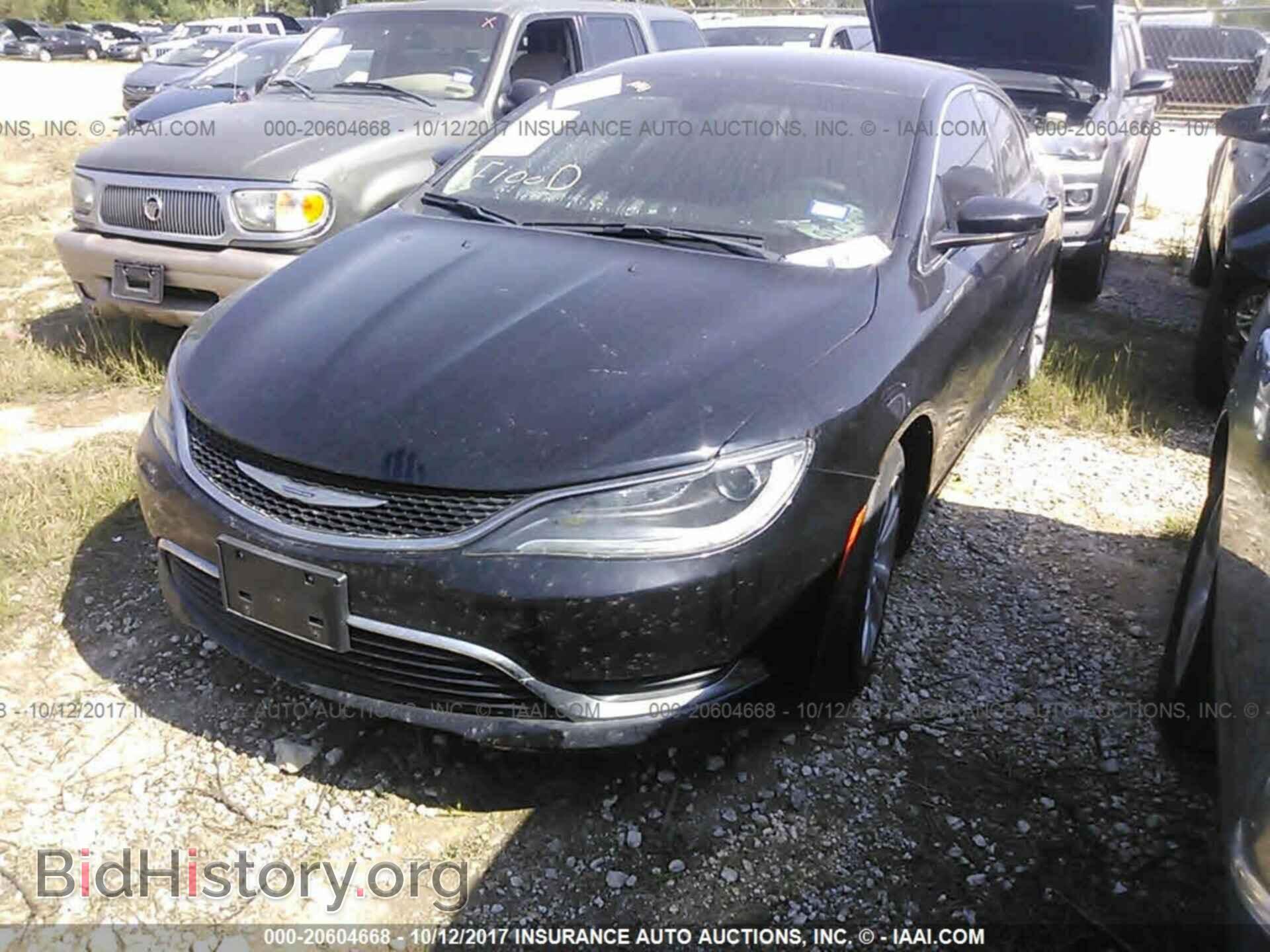 2016 Chrysler 200 - VIN: 1C3CCCAB0GN120565 - Photo 2