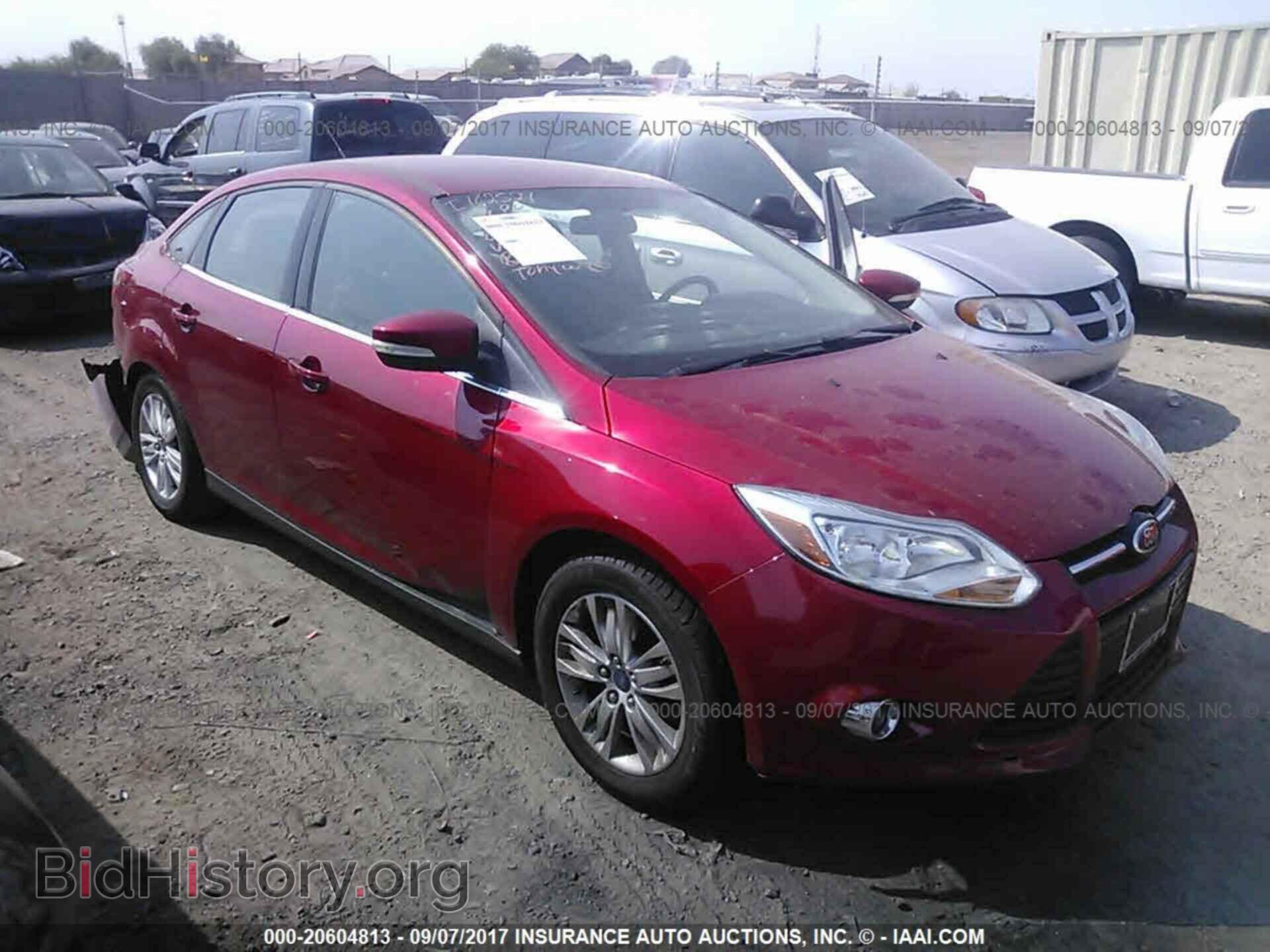 Photo 1FAHP3H2XCL471975 - Ford Focus 2012