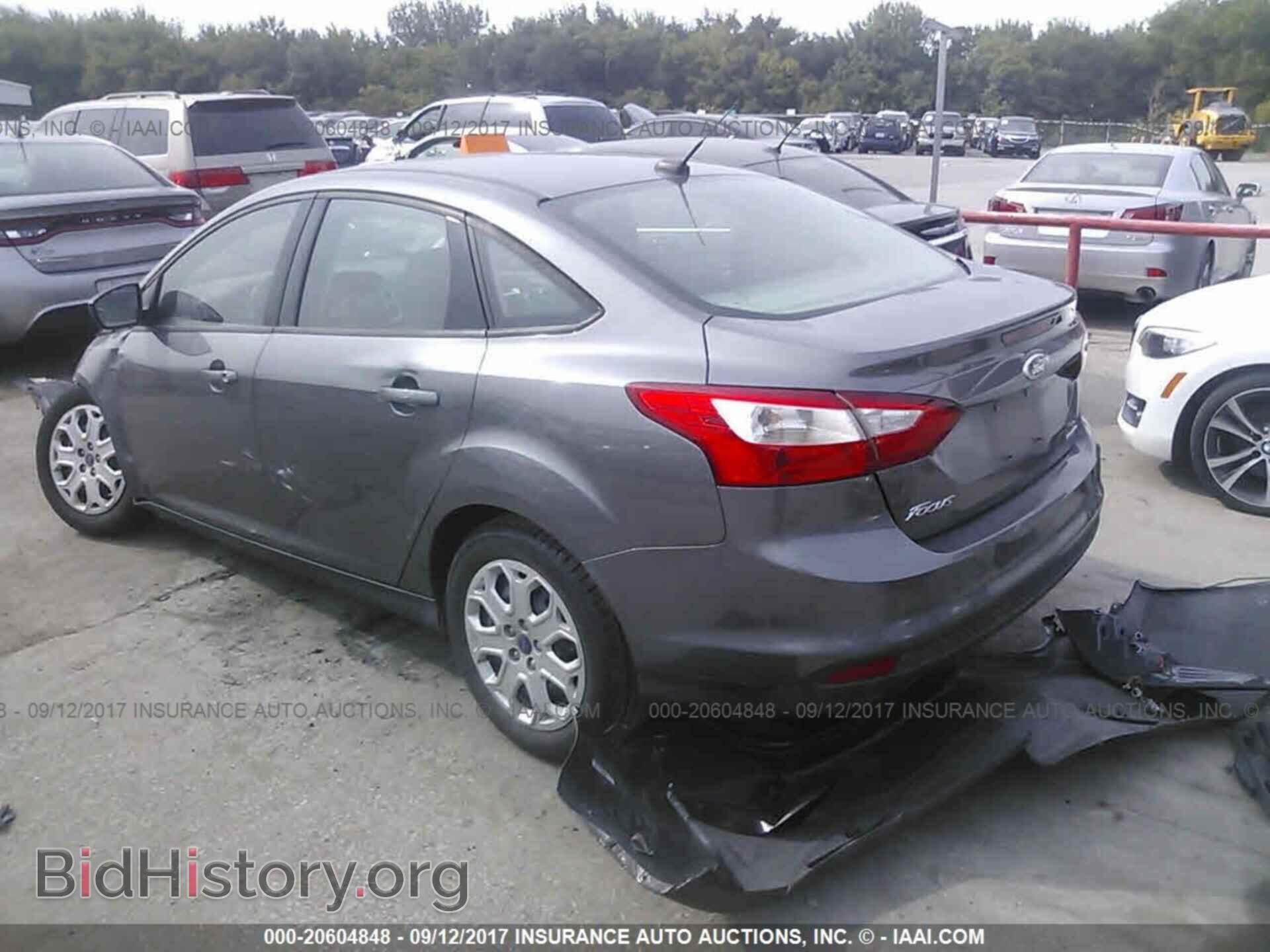 2012 Ford Focus - VIN: 1FAHP3F24CL476348 - Photo 3
