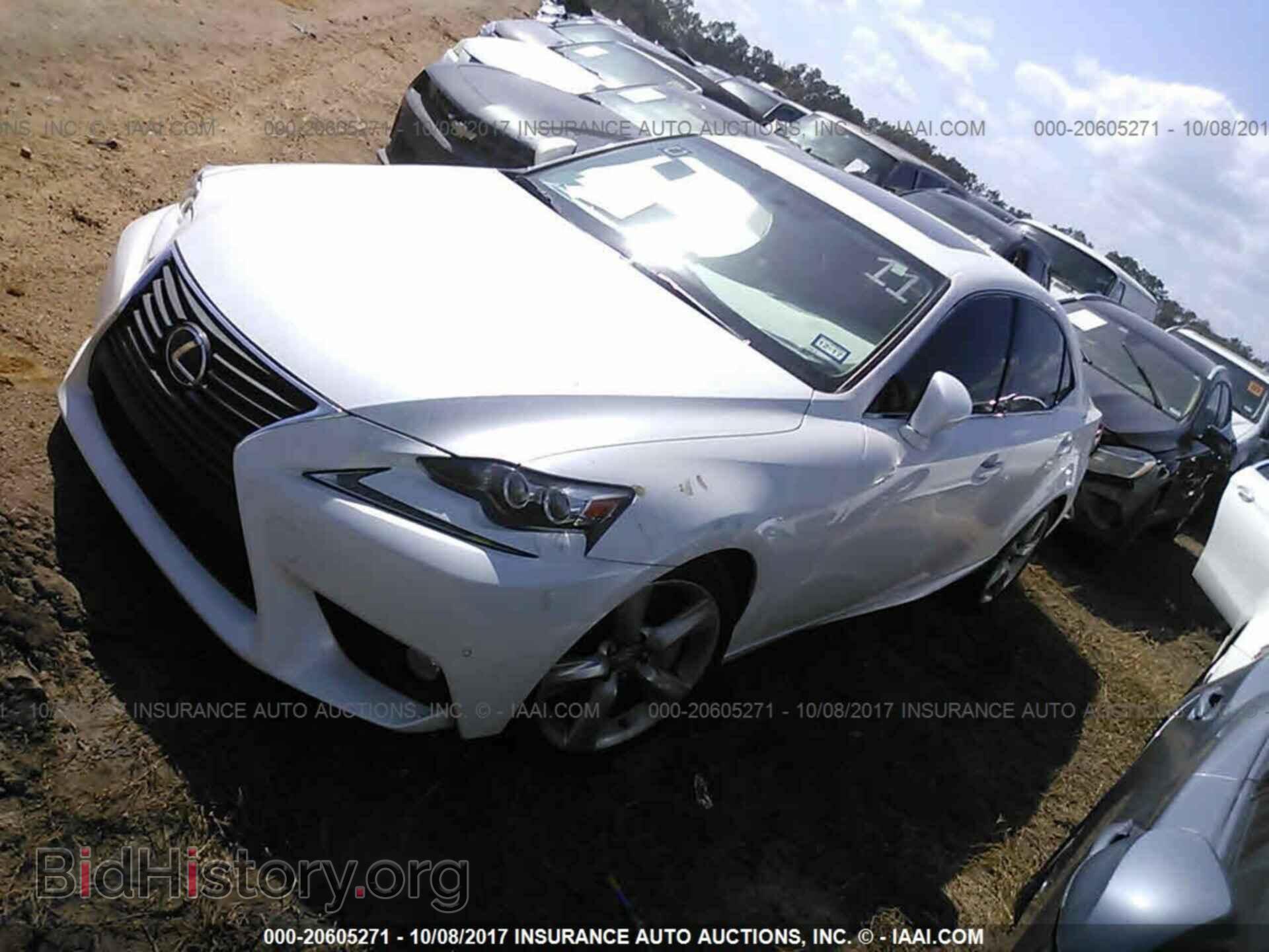 2014 Lexus Is - VIN: JTHBE1D27E5002087 - Photo 2