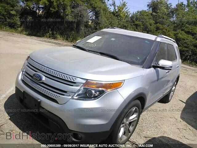 2013 Ford Explorer - VIN: 1FM5K7F97DGB70749 - Photo 2