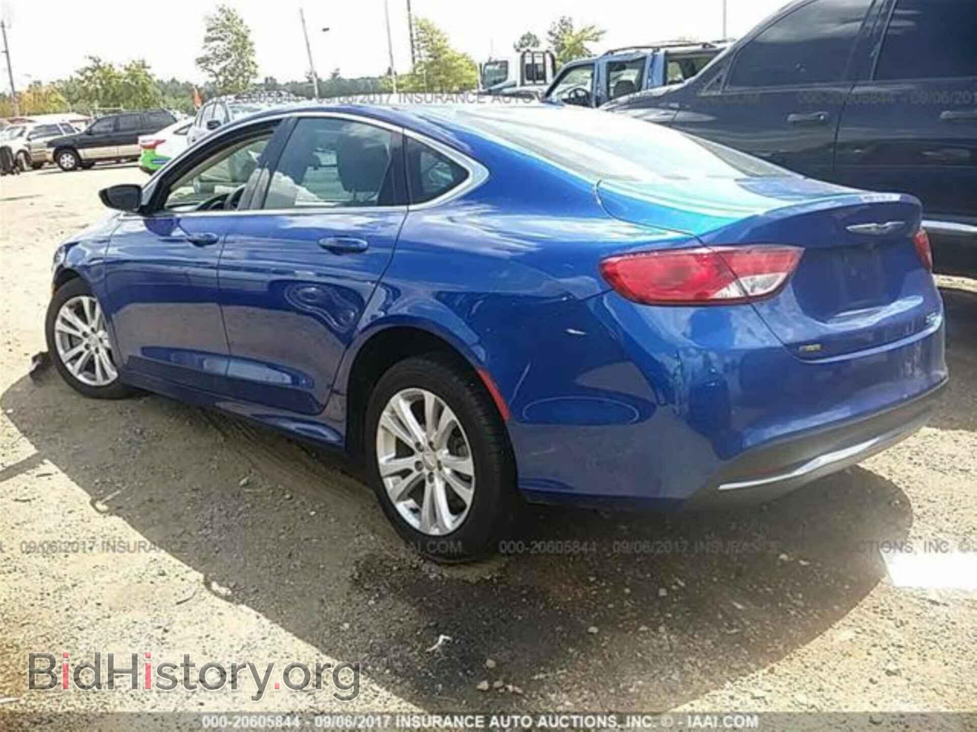 2015 Chrysler 200 - VIN: 1C3CCCAB9FN679238 - Photo 3