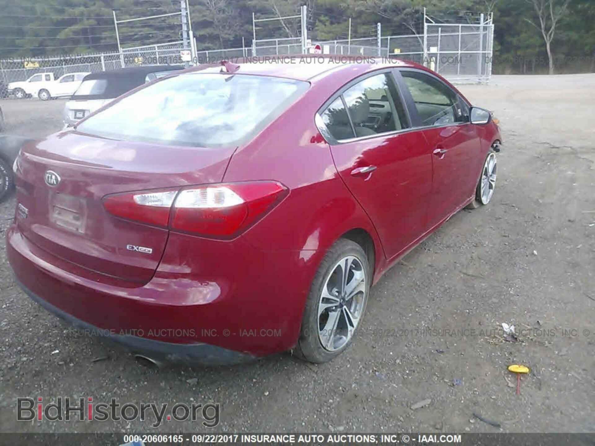 2016 Kia Forte - VIN: KNAFX4A87G5552364 - Фото 4