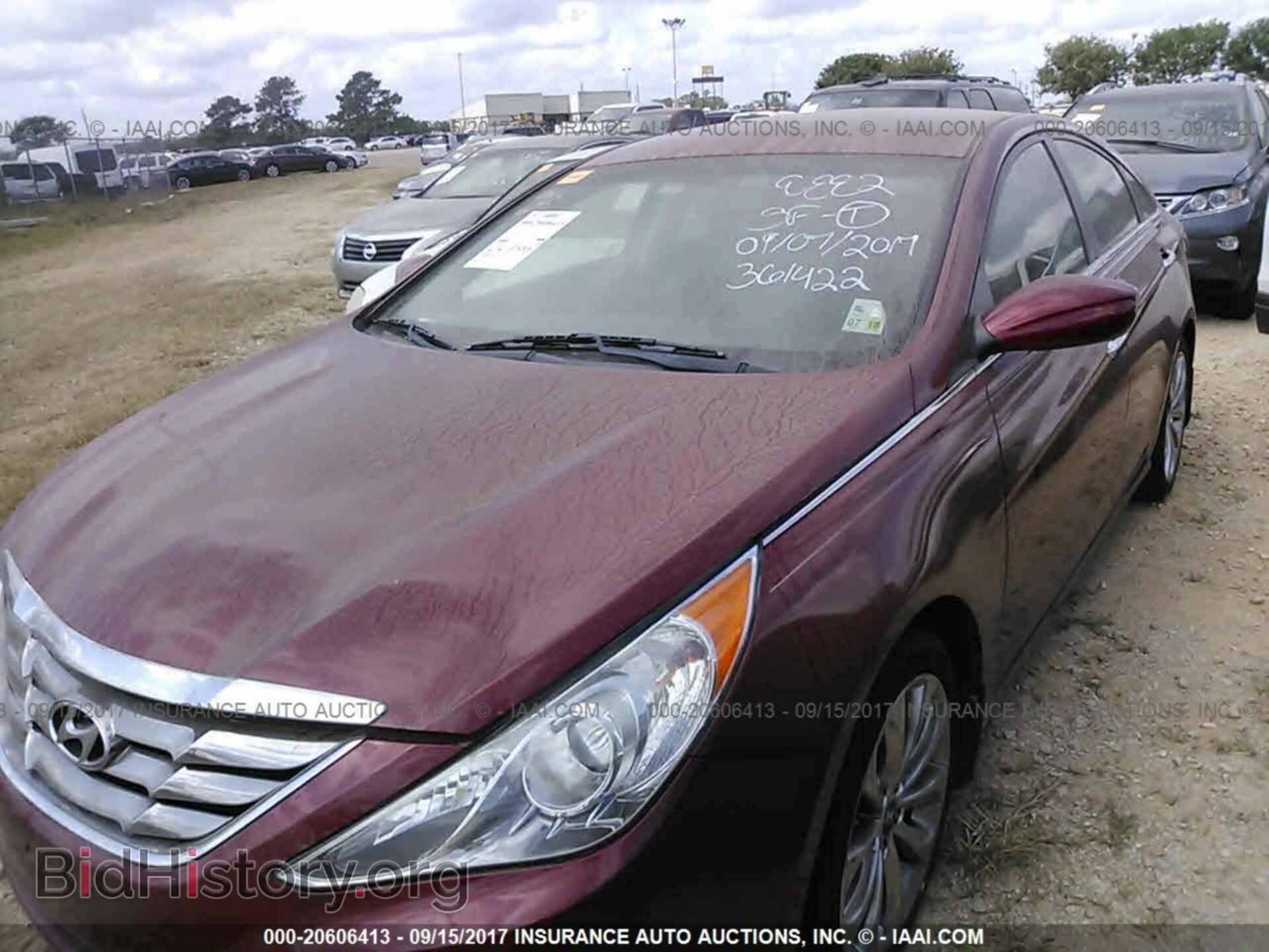 2012 Hyundai Sonata - VIN: 5NPEC4AC3CH361422 - Фото 2