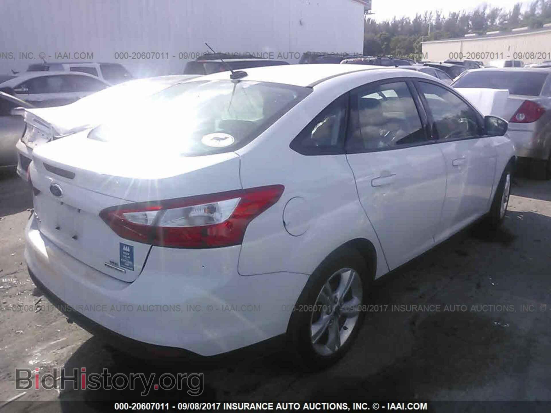 2013 Ford Focus - VIN: 1FADP3F21DL211905 - Фото 4