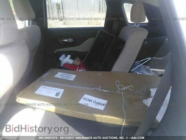 2015 Jeep Cherokee - VIN: 1C4PJLCS9FW542147 - Фото 8