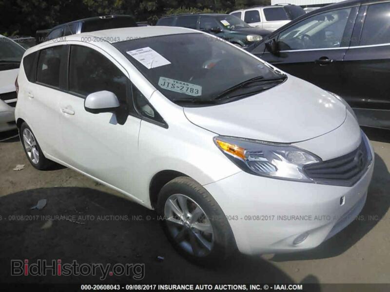 2014 Nissan VERSA NOTE (VIN 3N1CE2CP8EL424008) — photo 1 of 10, IAAI