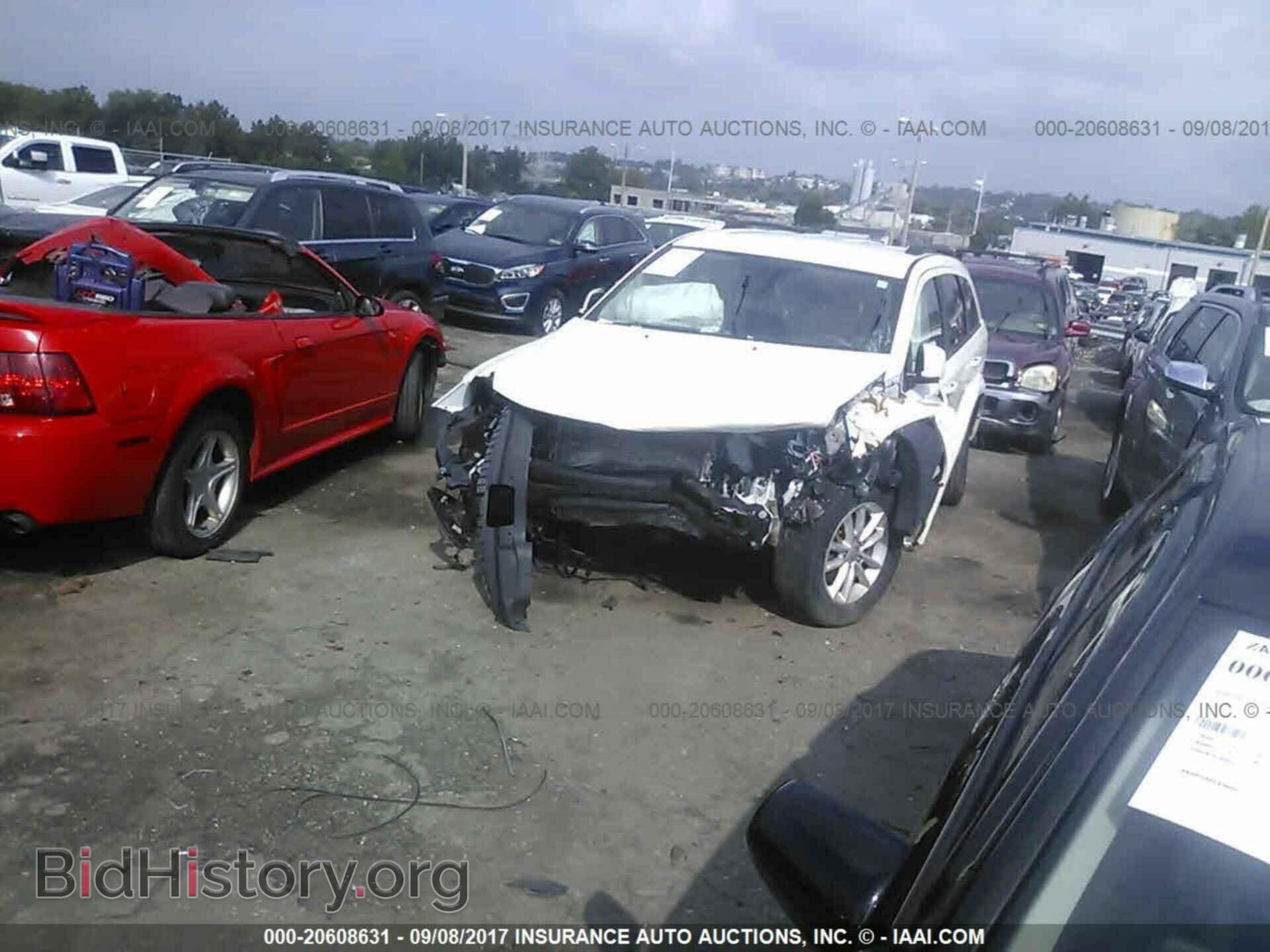 2014 Dodge Journey - VIN: 3C4PDCBB6ET290242 - Фото 2