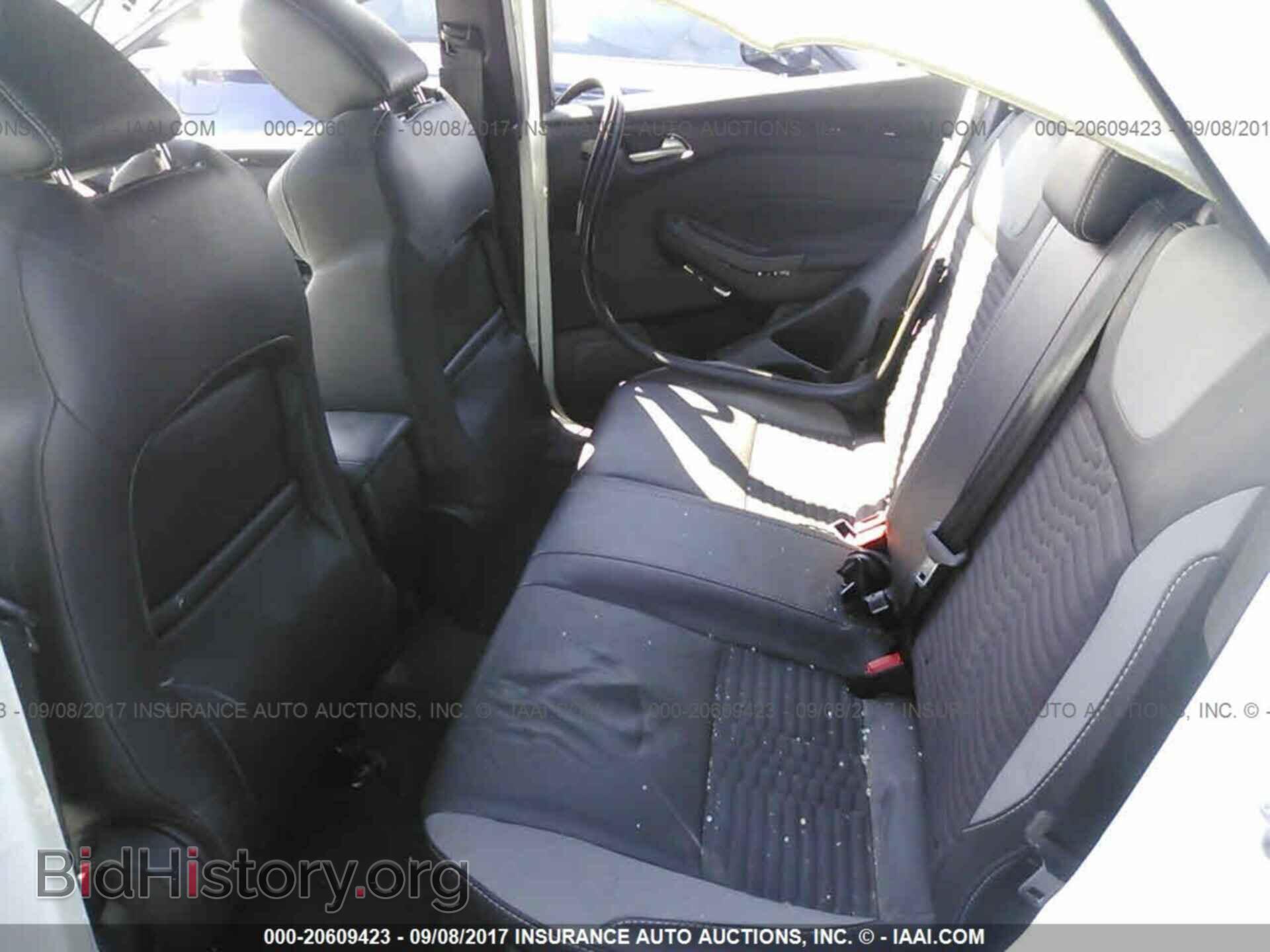 2014 Ford Focus - VIN: 1FADP3L92EL300093 - Photo 8