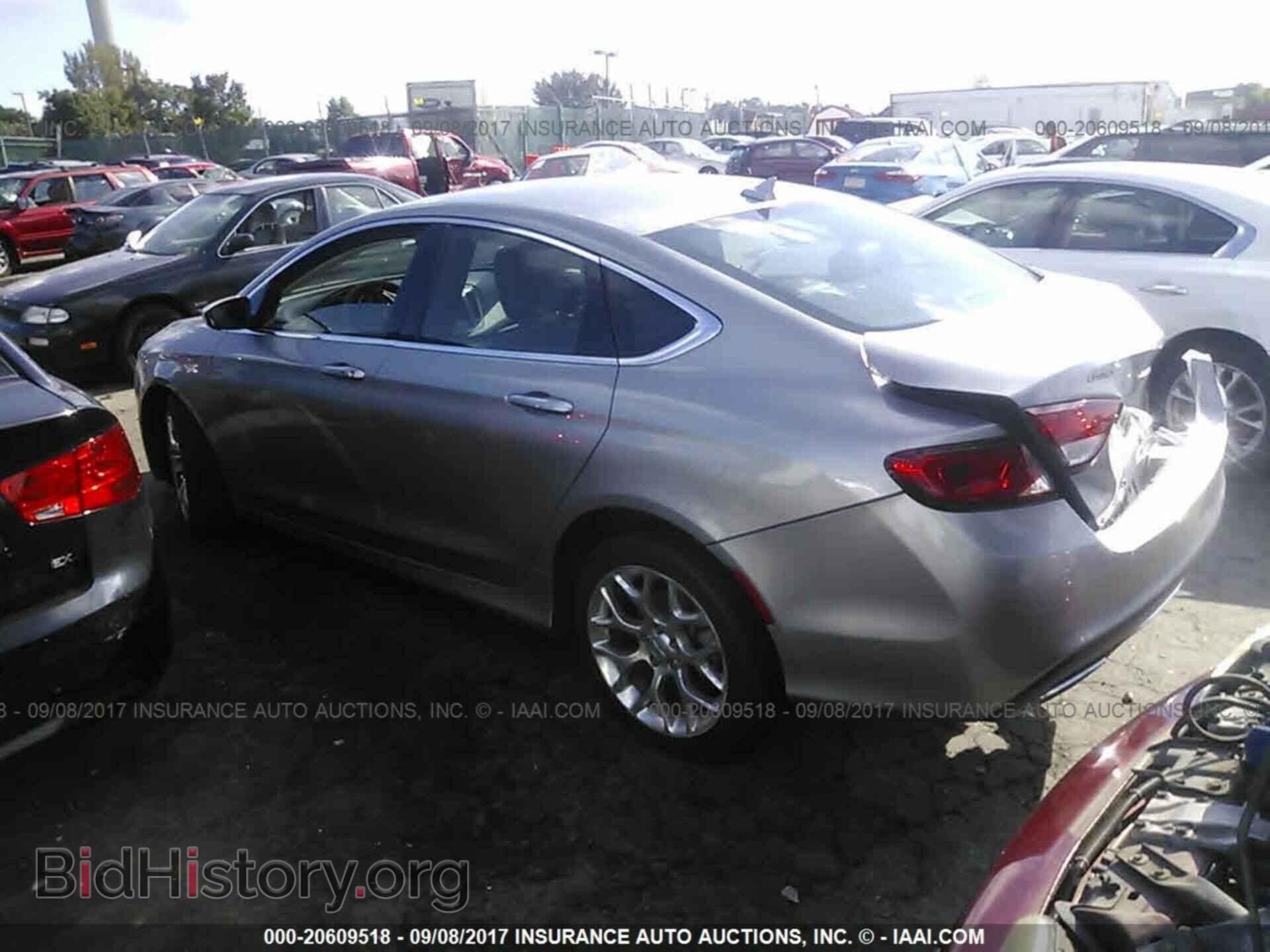 2015 Chrysler 200 - VIN: 1C3CCCEG5FN512624 - Фото 3