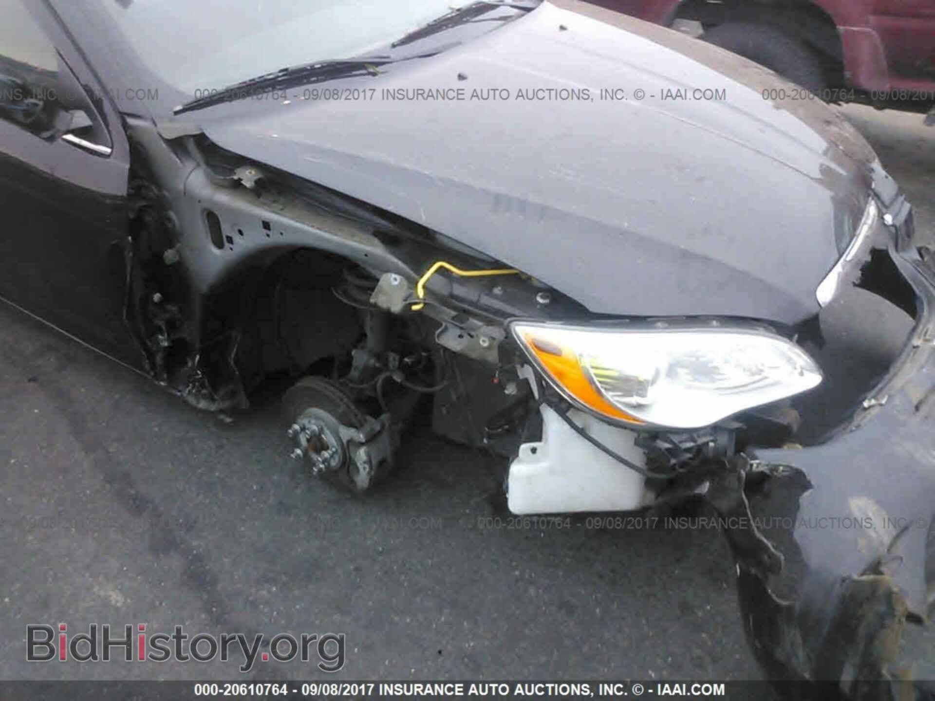 2014 Chrysler 200 - VIN: 1C3CCBAB8EN206908 - Photo 6