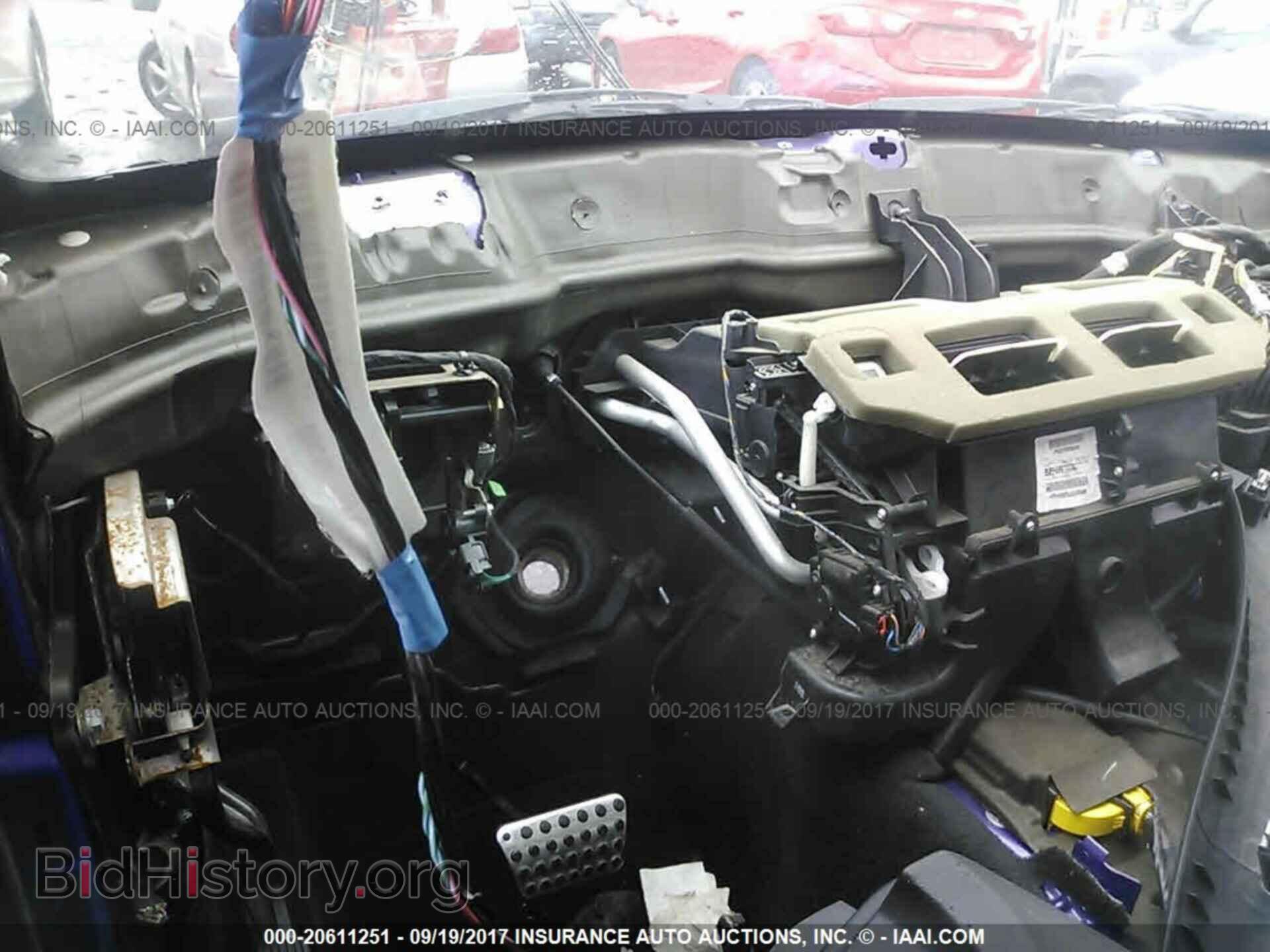 2016 Dodge Challenger - VIN: 2C3CDZC99GH200269 - Фото 7