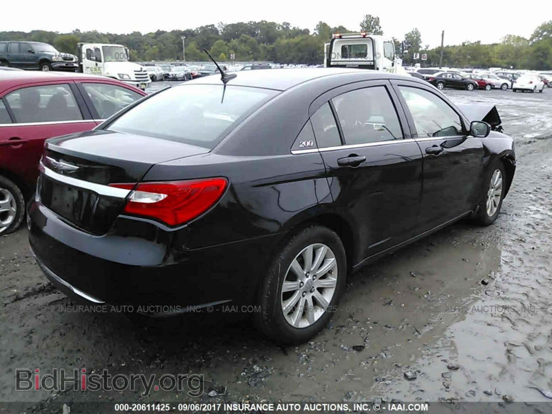 2012 Chrysler 200 - VIN: 1C3CCBBGXCN249749 - Фото 4