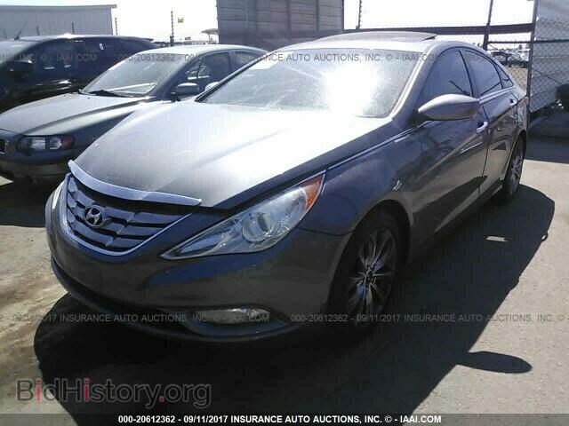 2012 Hyundai Sonata - VIN: 5NPEC4AB2CH446257 - Photo 2