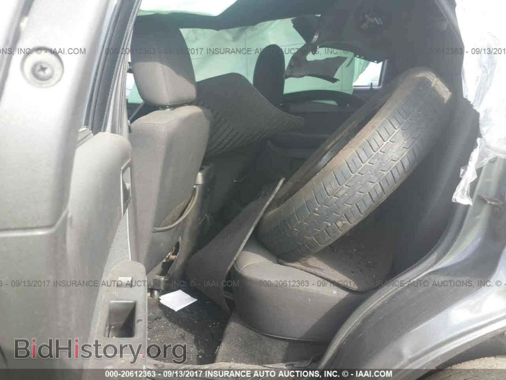 2011 Ford Escape - VIN: 1FMCU0D79BKB02165 - Фото 8