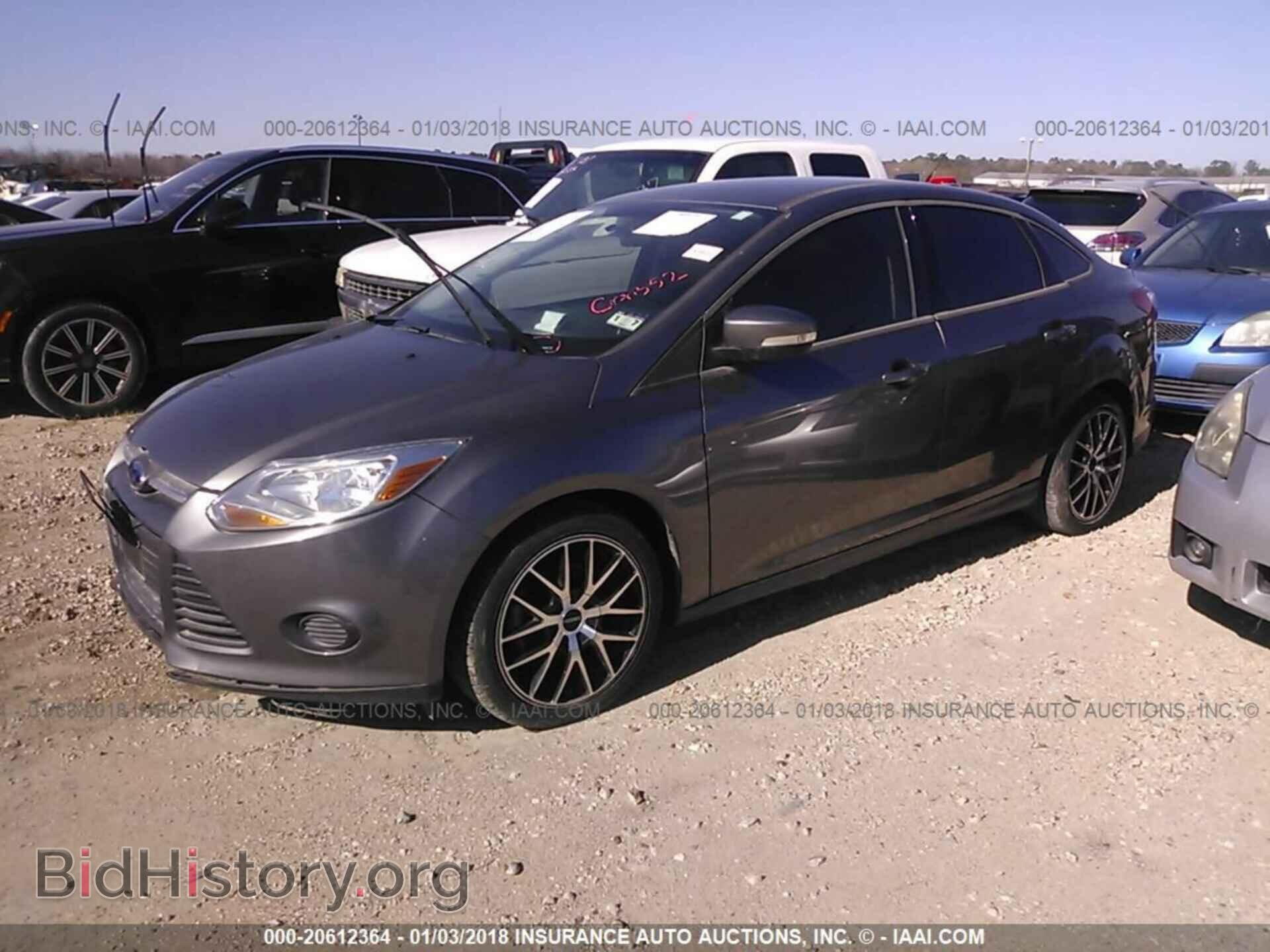 2014 Ford Focus - VIN: 1FADP3F29EL460583 - Photo 2