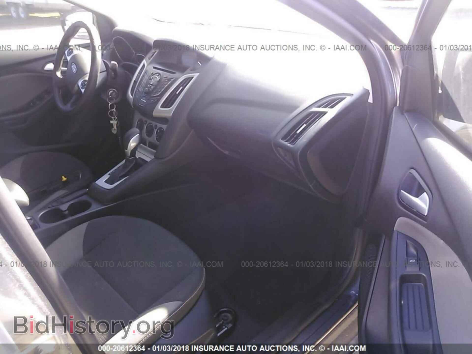 2014 Ford Focus - VIN: 1FADP3F29EL460583 - Photo 5